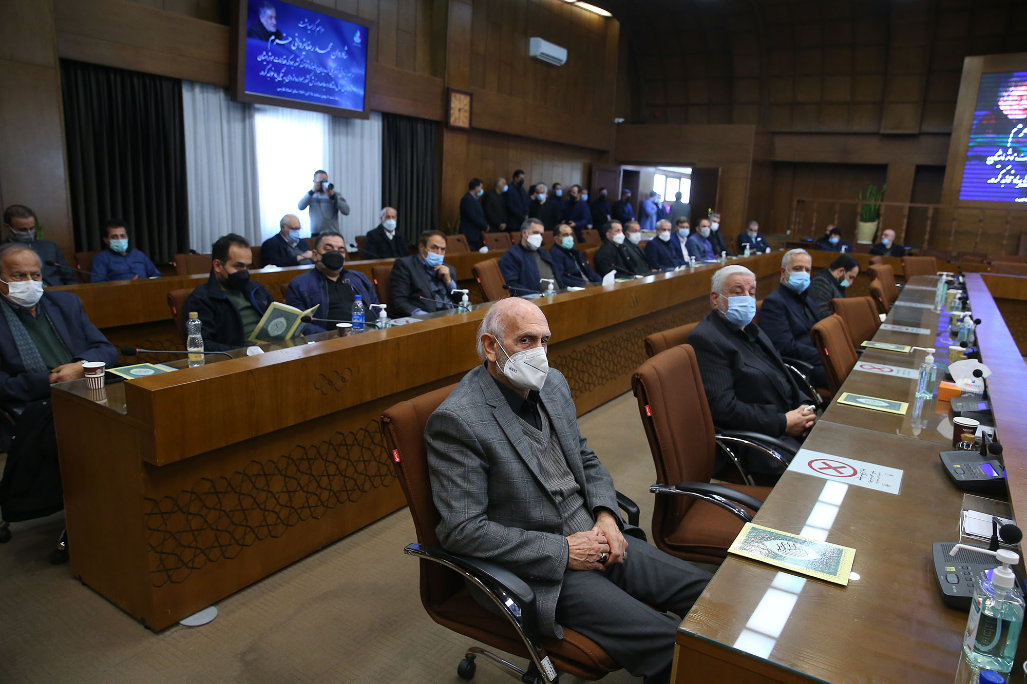 مراسم تشییع و بزرگداشت مرحوم یزدانی خرم 17