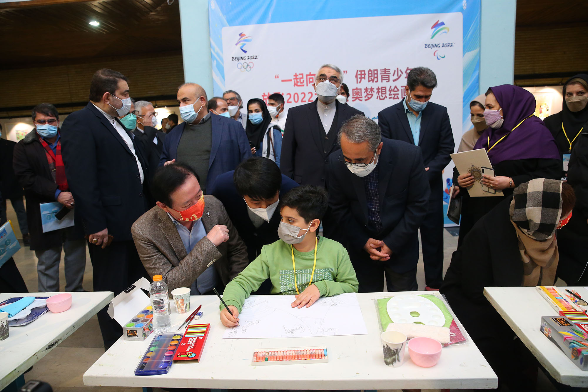 مراسم افتتاحیه نمایشگاه نقاشی بمناسبت المپیک زمستانی چین 1