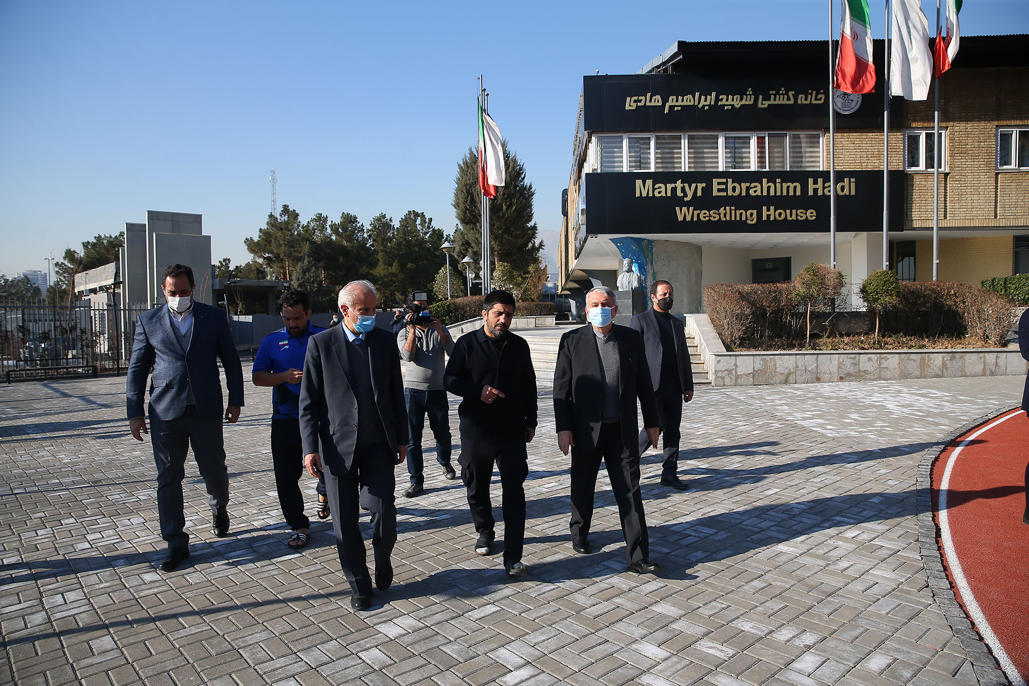 بازدید ریاست کمیته ملی المپیک از فدراسیون های تیراندازی و کشتی  14