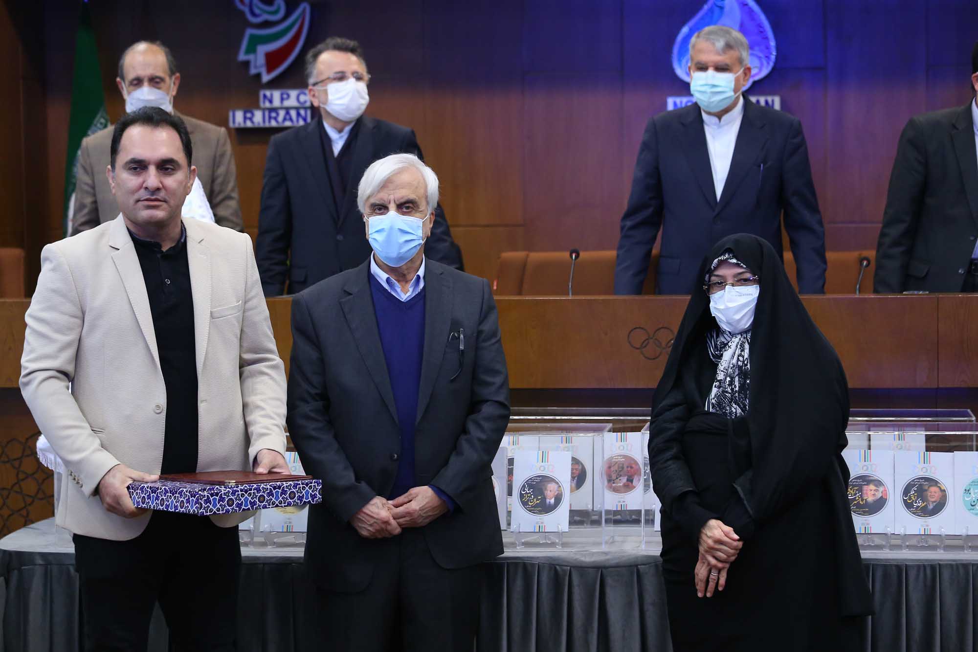 مراسم رونمایی از دستاوردهای حاصل از طرح های تاریخ شفاهی ورزش ایران