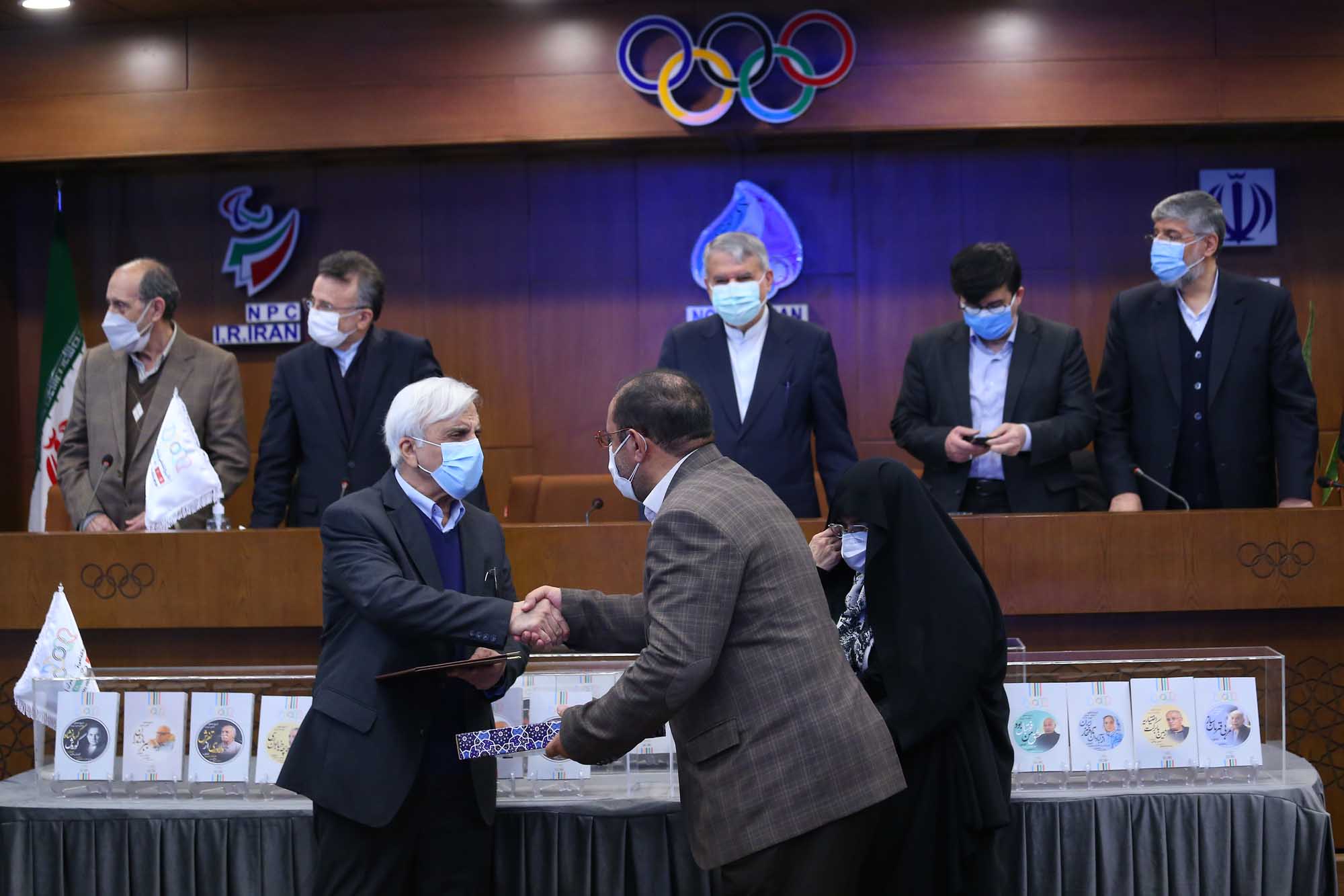 مراسم رونمایی از دستاوردهای حاصل از طرح های تاریخ شفاهی ورزش ایران