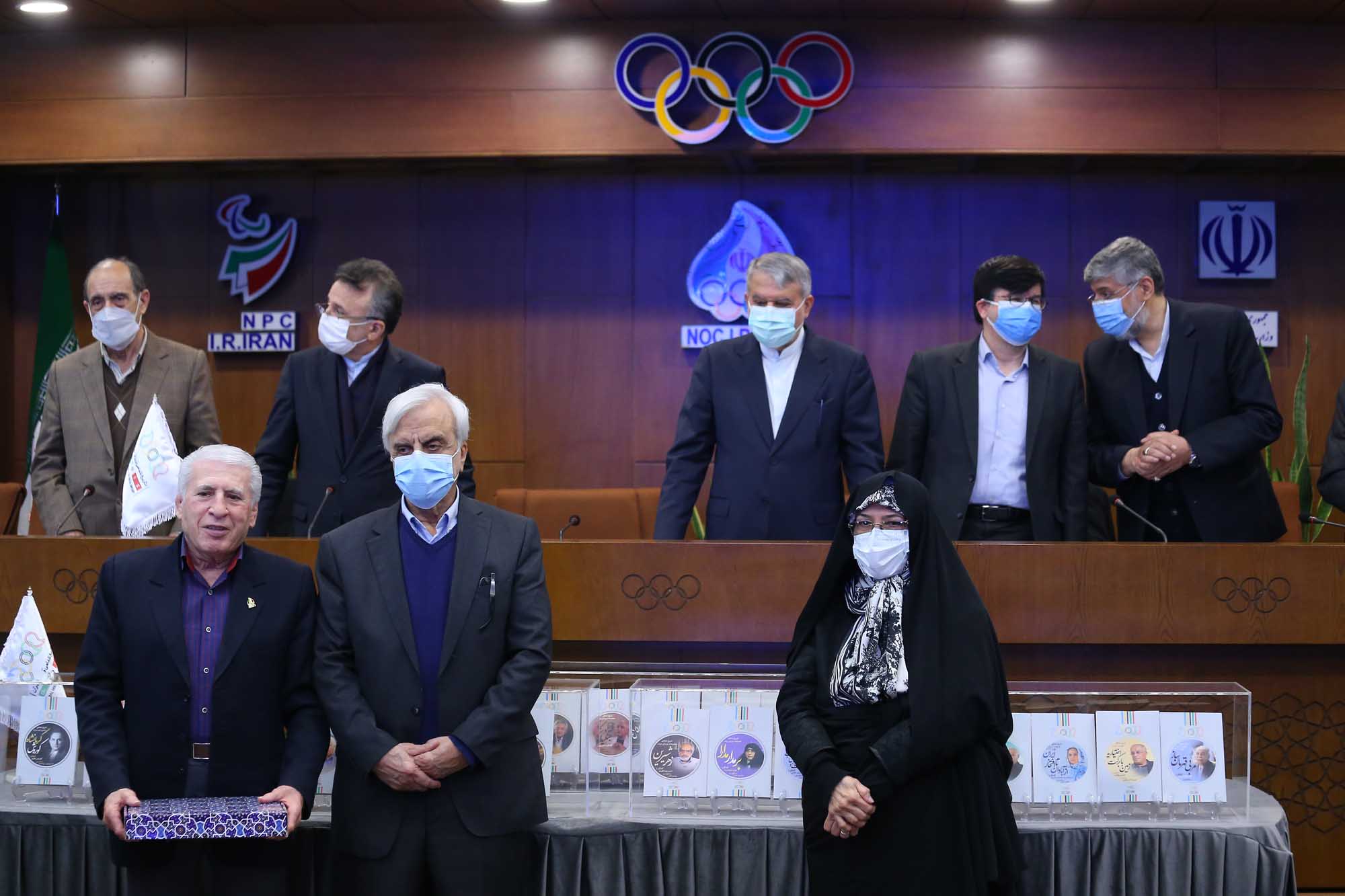 مراسم رونمایی از دستاوردهای حاصل از طرح های تاریخ شفاهی ورزش ایران