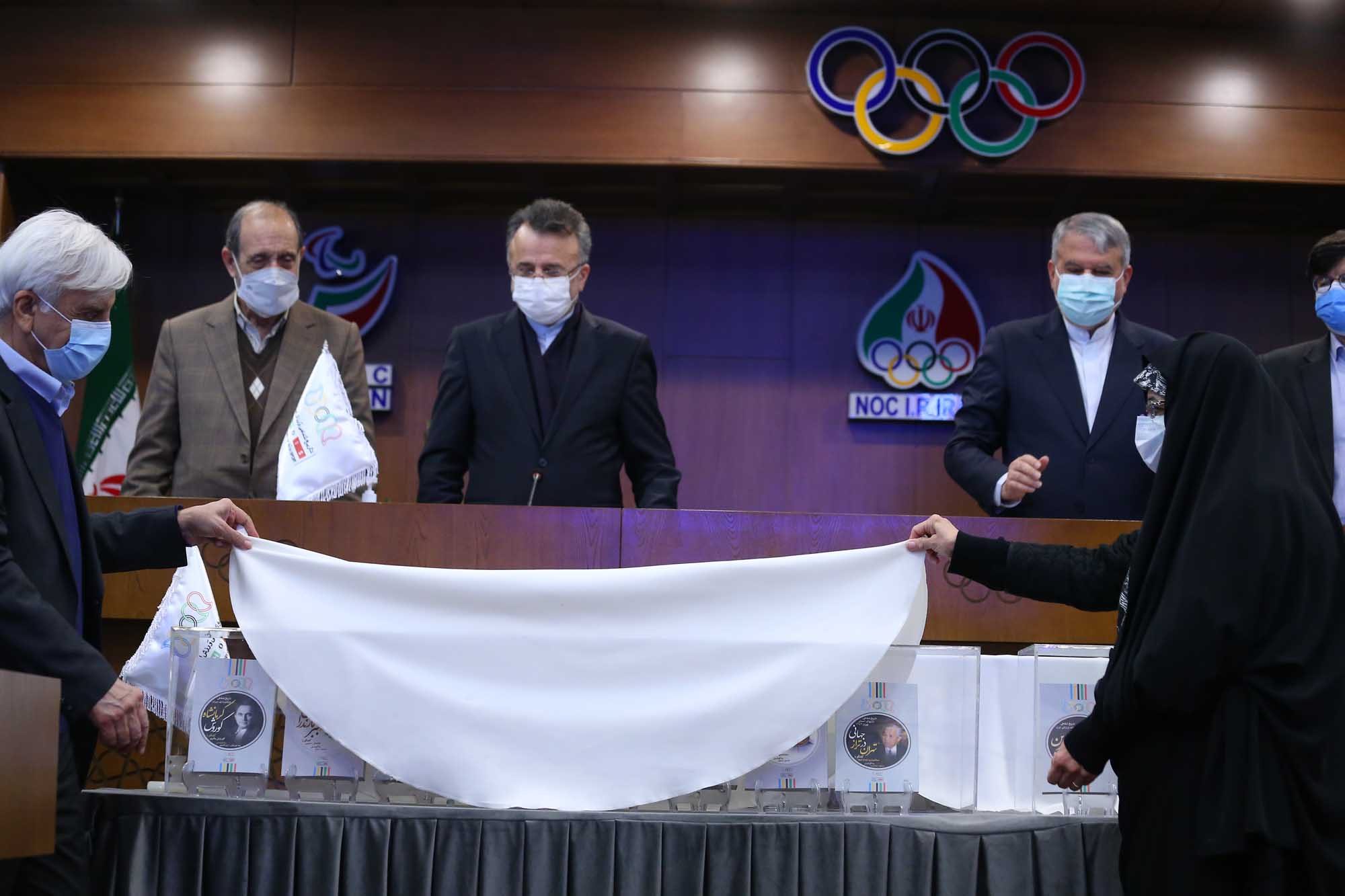 مراسم رونمایی از دستاوردهای حاصل از طرح های تاریخ شفاهی ورزش ایران