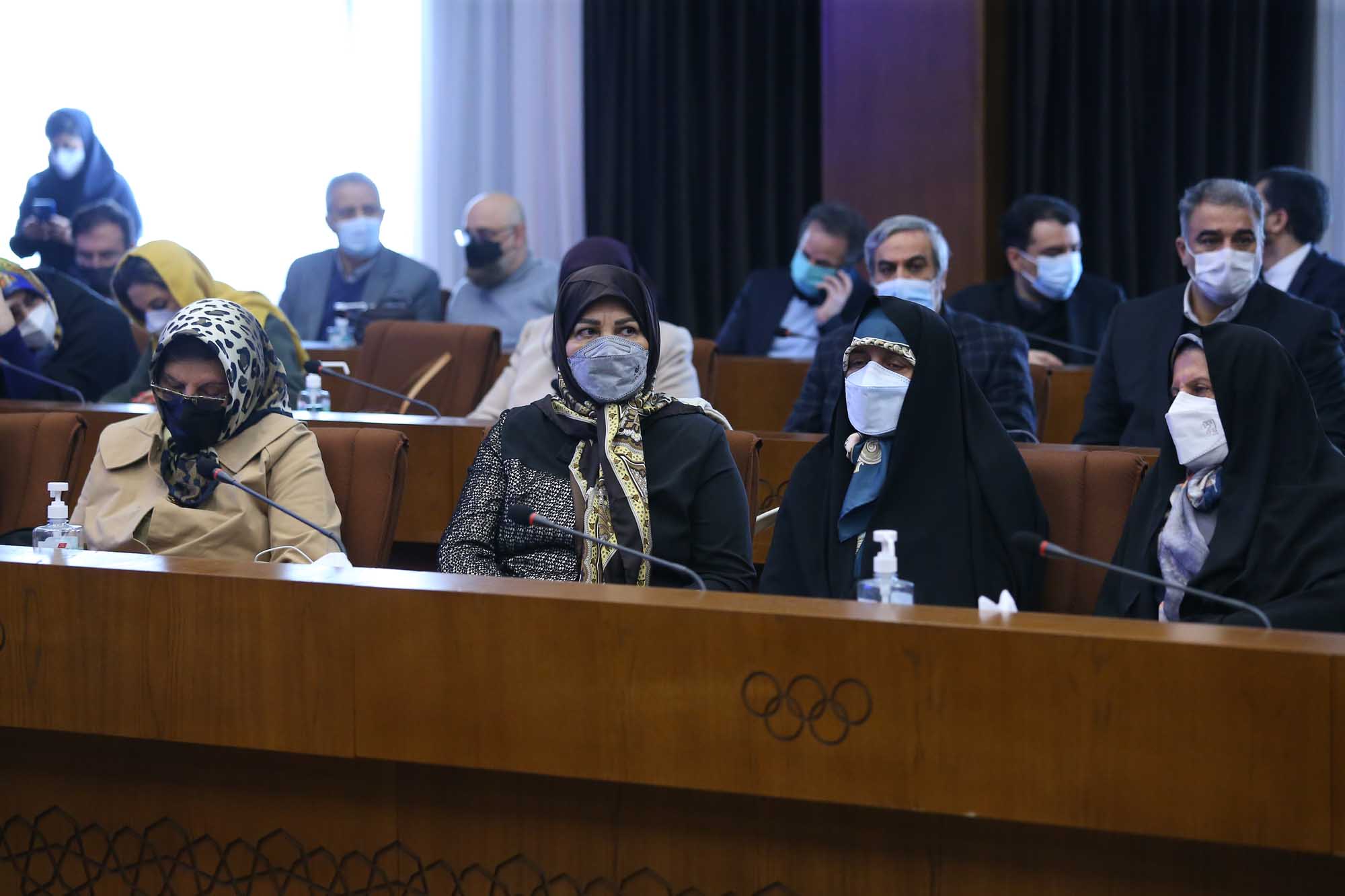 مراسم رونمایی از دستاوردهای حاصل از طرح های تاریخ شفاهی ورزش ایران