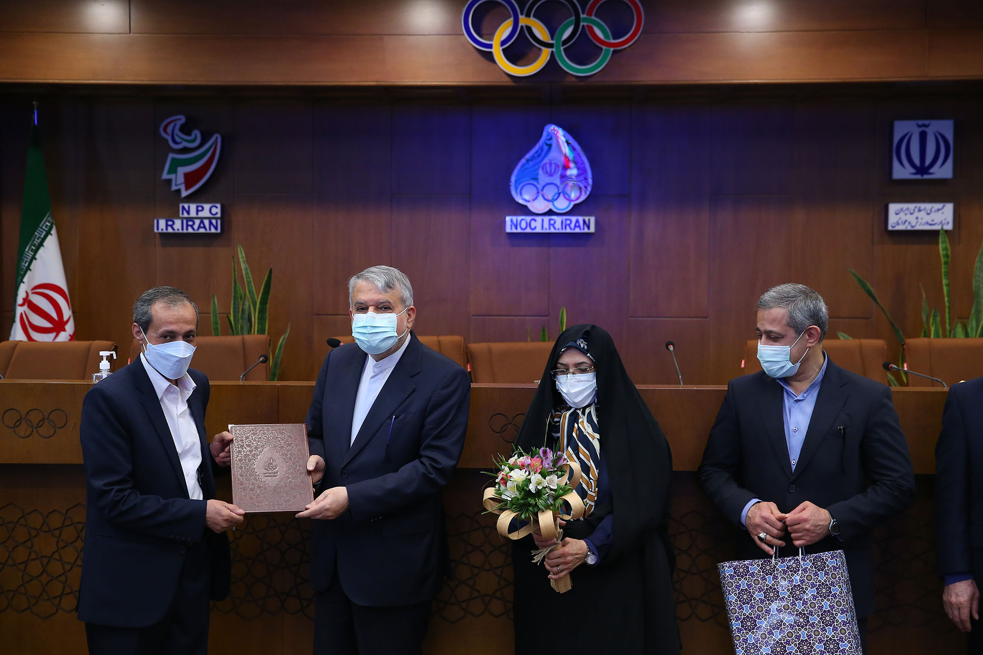 مراسم تقدیر از بازنشستگان کمیته و آکادمی ملی المپیک 34