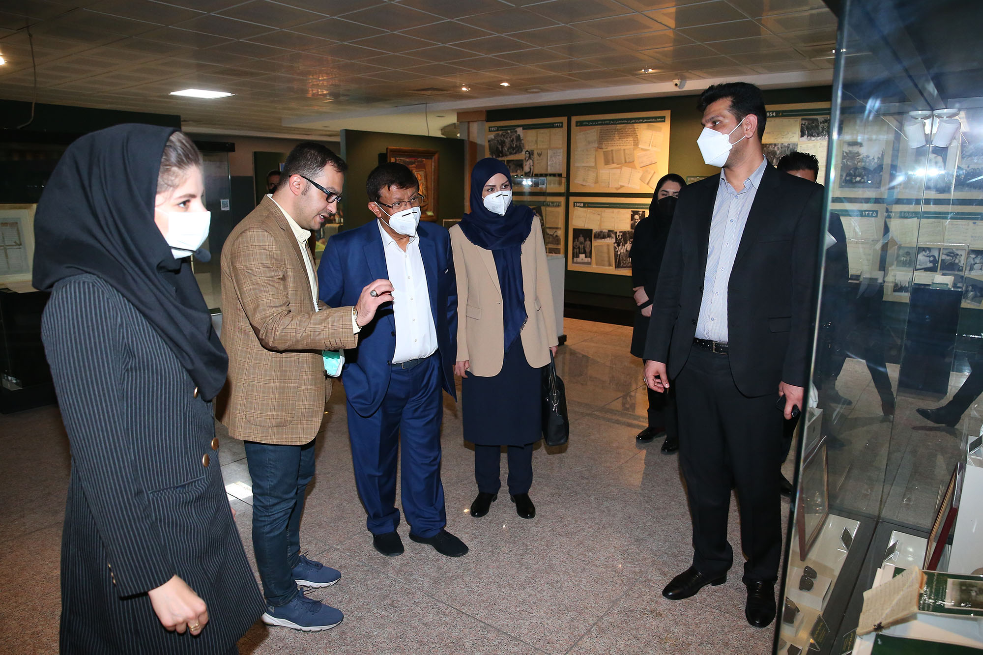 دیدار ریاست کمیته ملی المپیک با نایب رییس فدراسیون جهانی هندبال 13