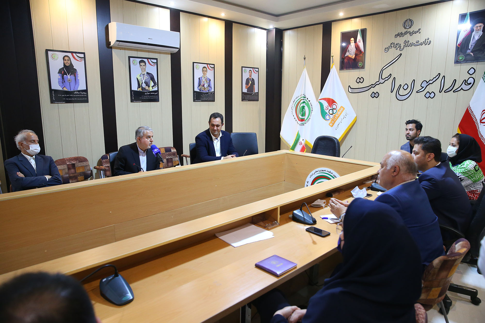 بازدید از اردو تیم ملی فوتبال امید، بسکتبال و اسکیت 29