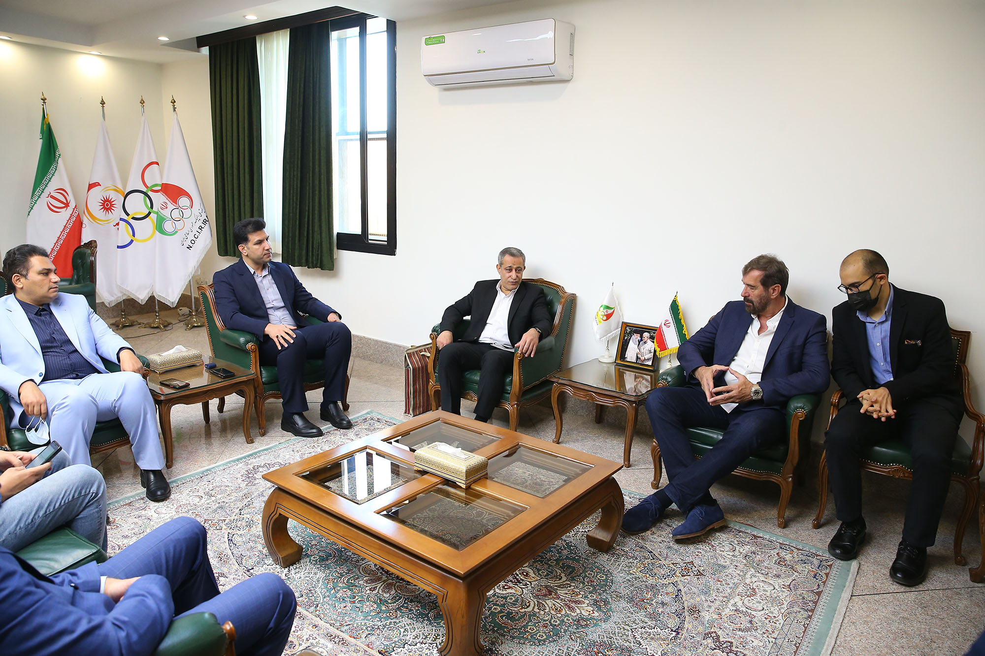 دیدار با سرمربی تیم ملی هندبال 3