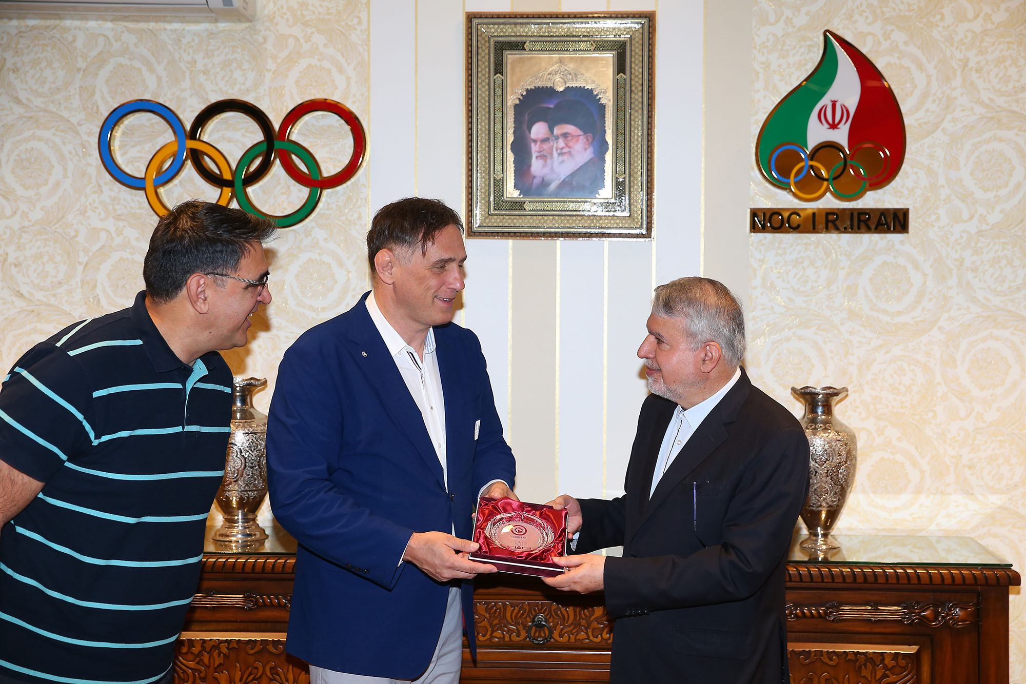 دیدار با رییس اتحادیه کشتی جهان 10