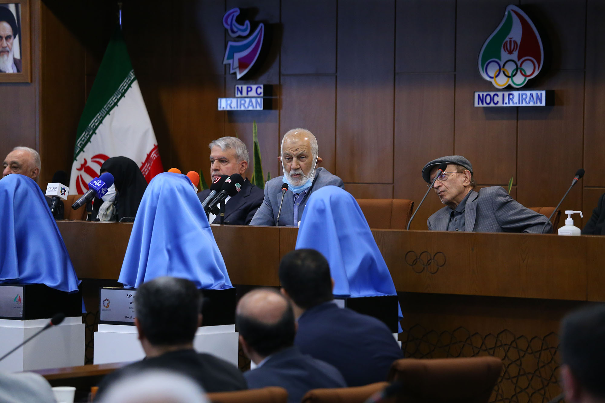 مراسم رونمایی از سردیس چهره های ماندگار ورزش ایران 16