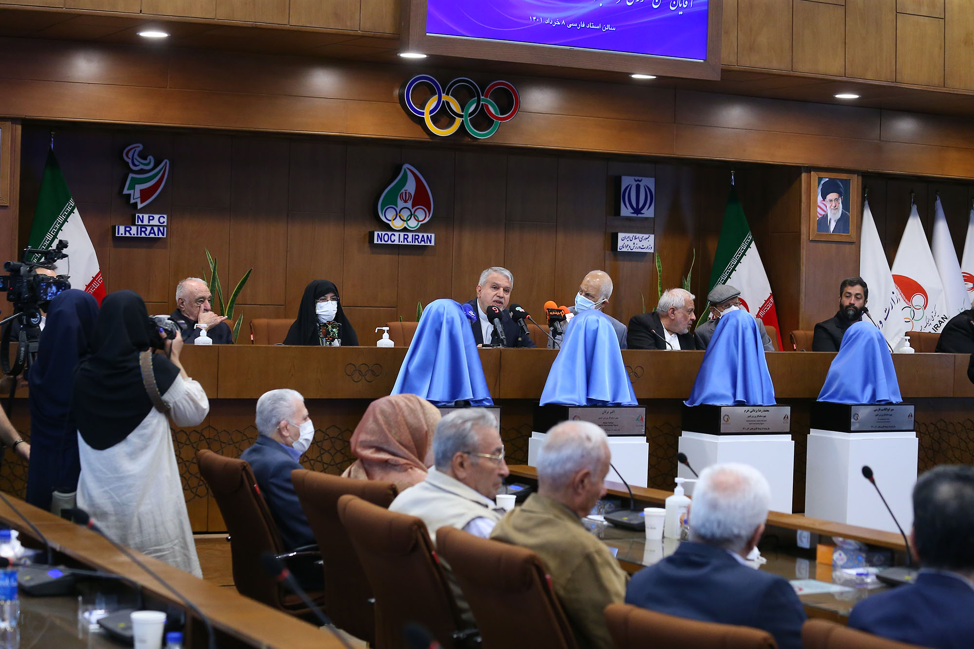 مراسم رونمایی از سردیس چهره های ماندگار ورزش ایران 23