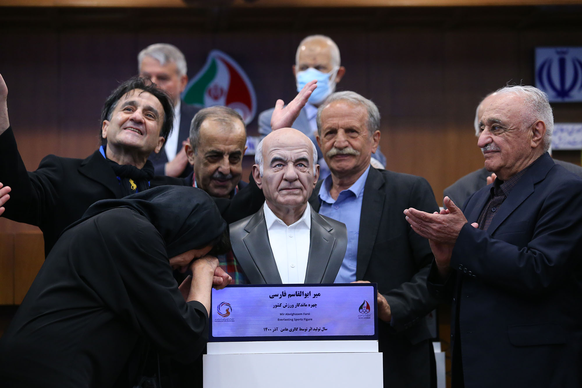 مراسم رونمایی از سردیس چهره های ماندگار ورزش ایران 63