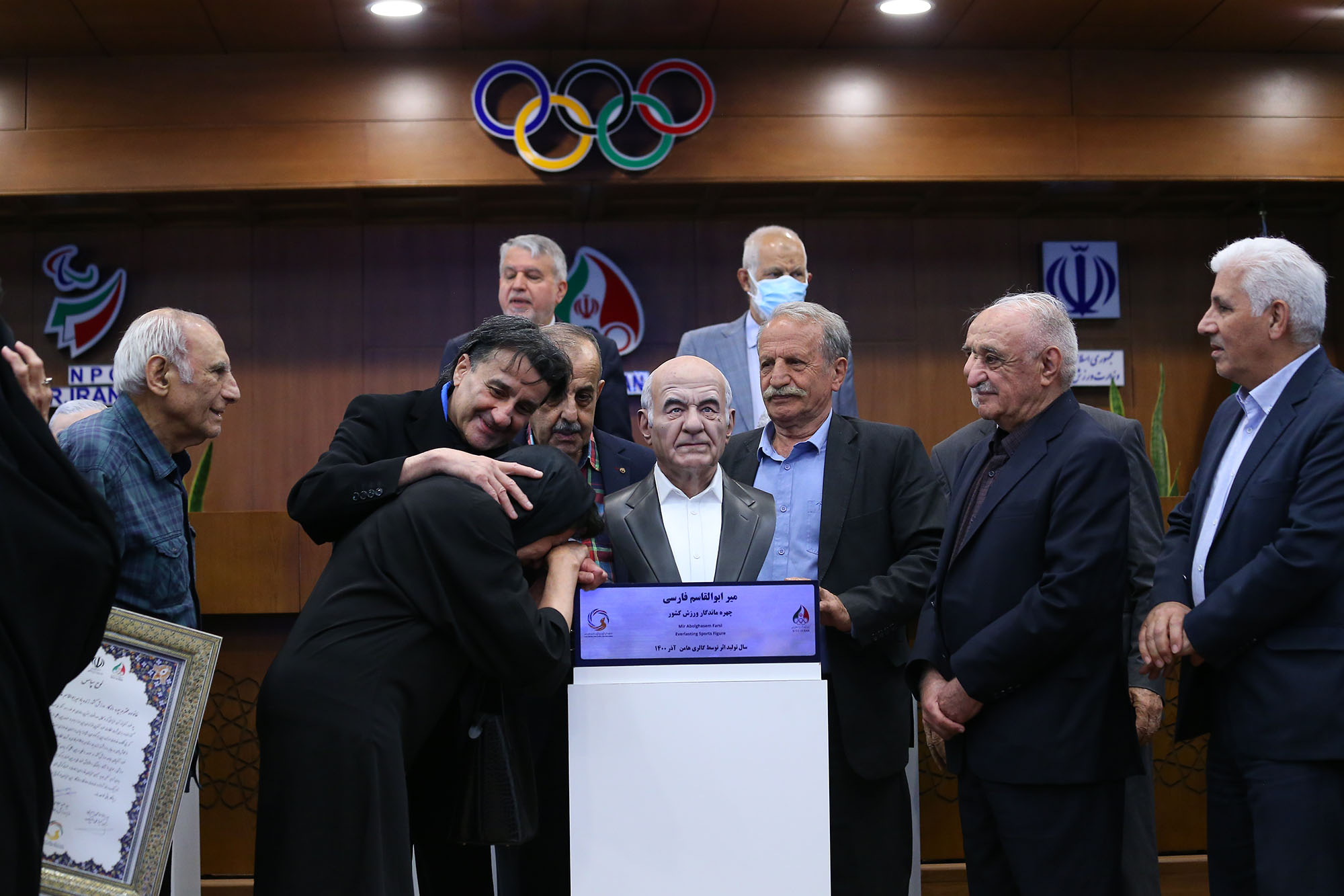 مراسم رونمایی از سردیس چهره های ماندگار ورزش ایران 64