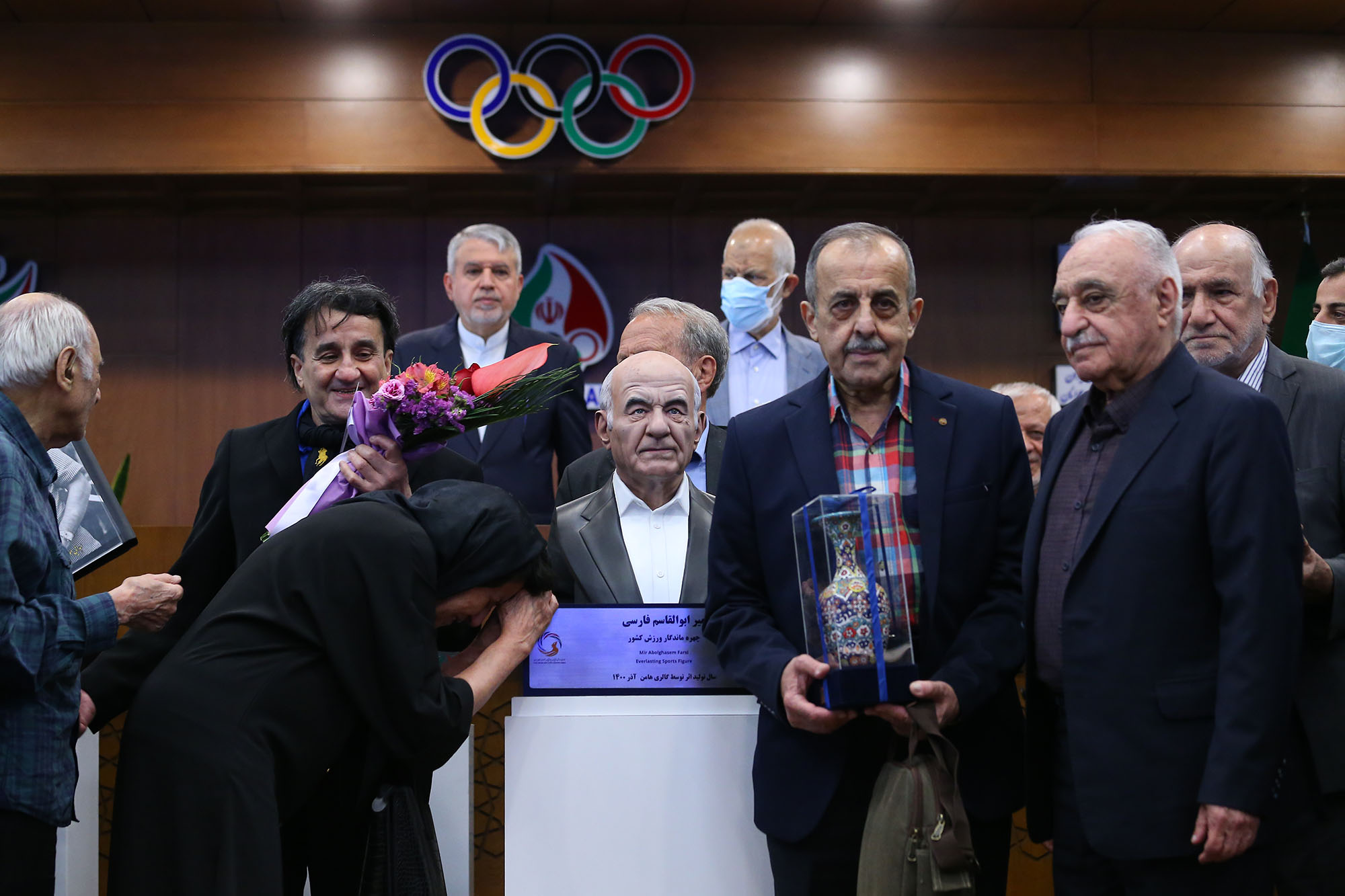مراسم رونمایی از سردیس چهره های ماندگار ورزش ایران 66