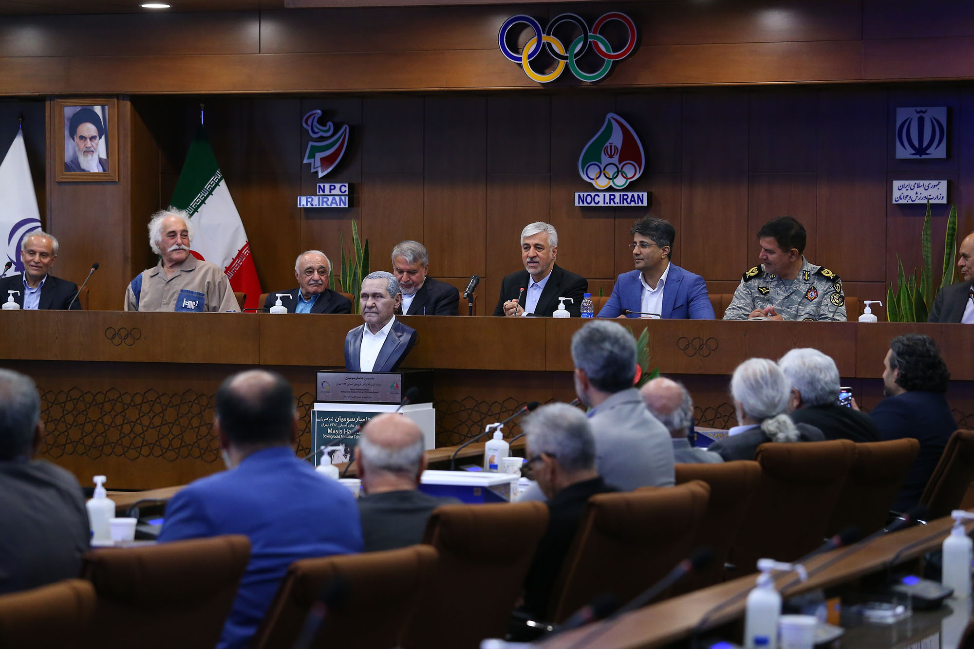 مراسم رونمایی از سردیس ماسیس هامبارسومیان 7