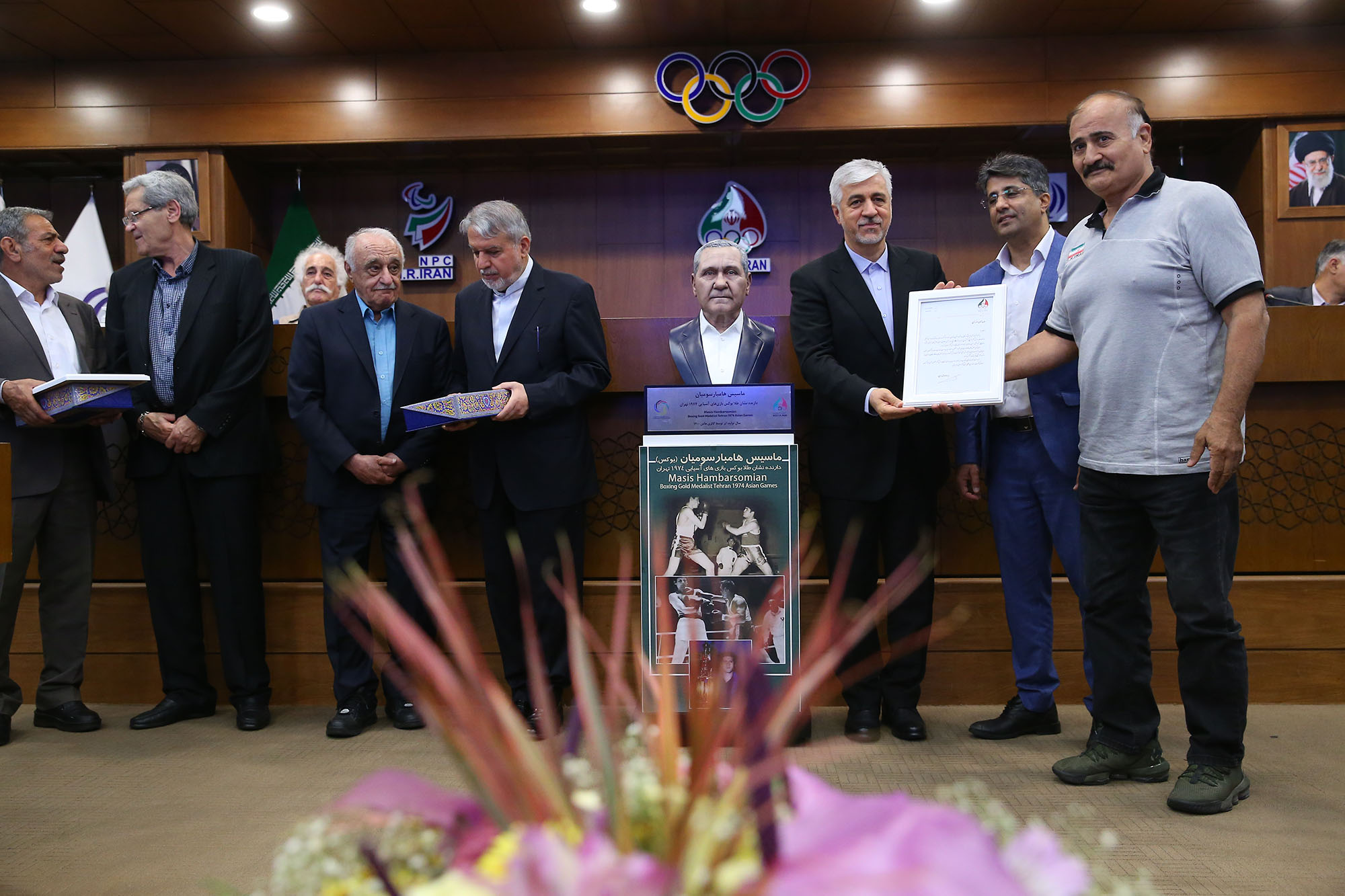 مراسم رونمایی از سردیس ماسیس هامبارسومیان 19