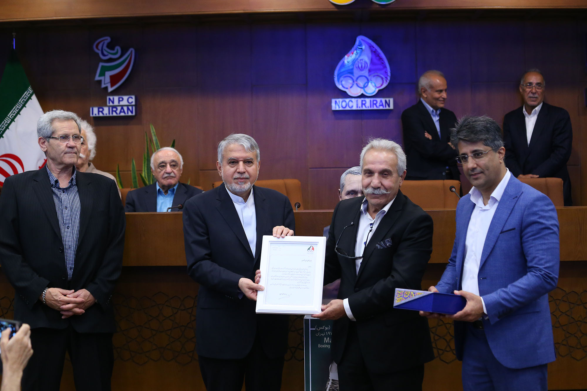 مراسم رونمایی از سردیس ماسیس هامبارسومیان 43