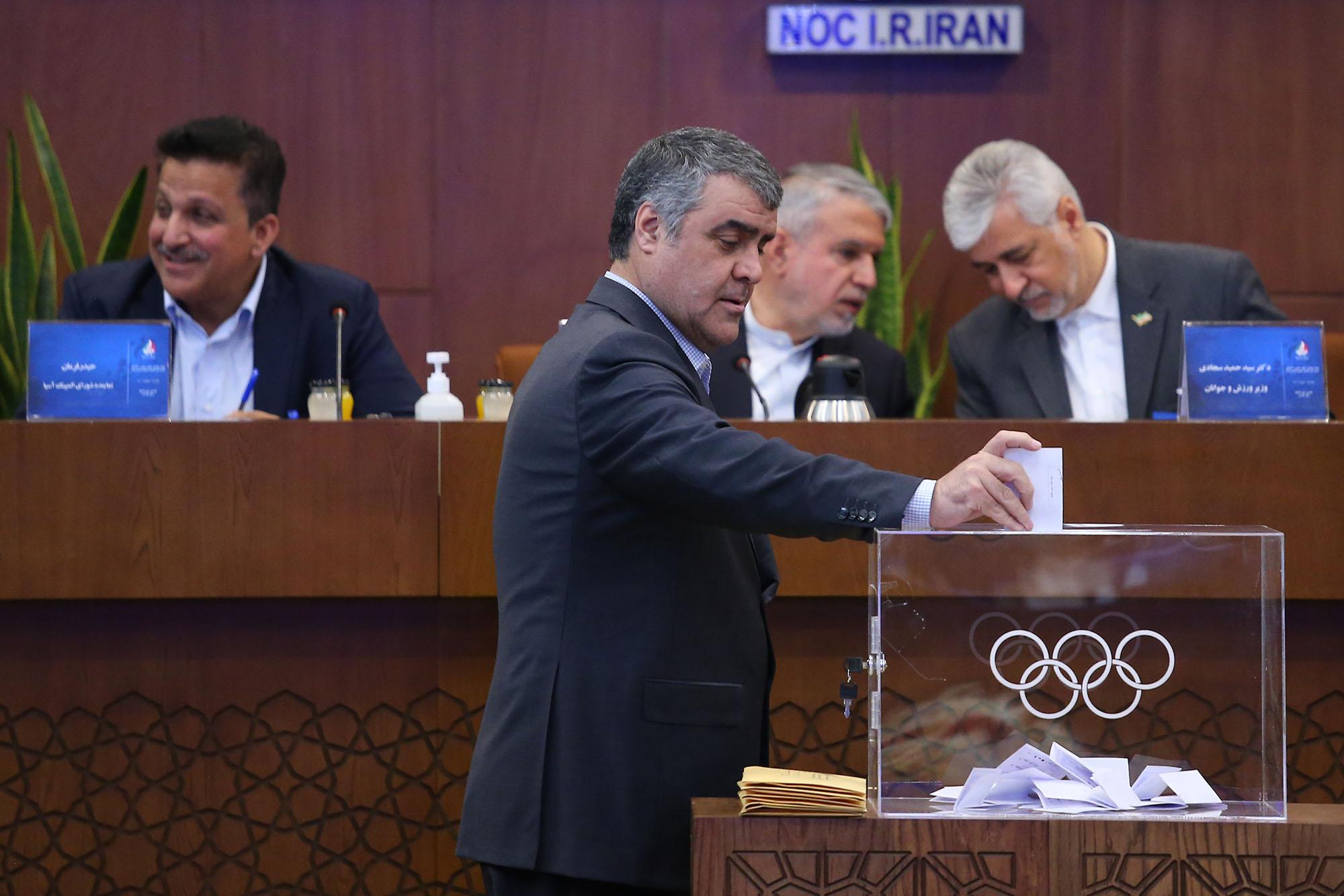 پنجاه و یکمین مجمع عمومی(انتخابی) کمیته ملی المپیک 38