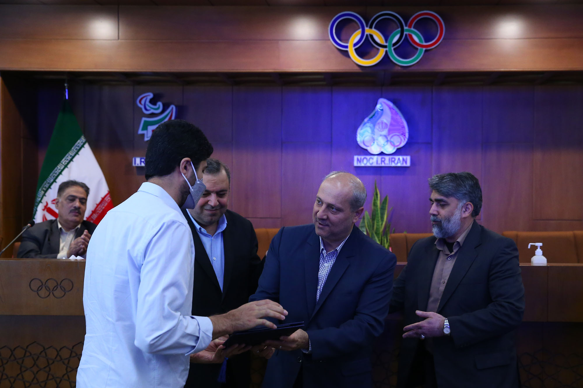 مراسم بدرقه کاروان ورزشی کاراته اعزامی به بازی های جهانی 9