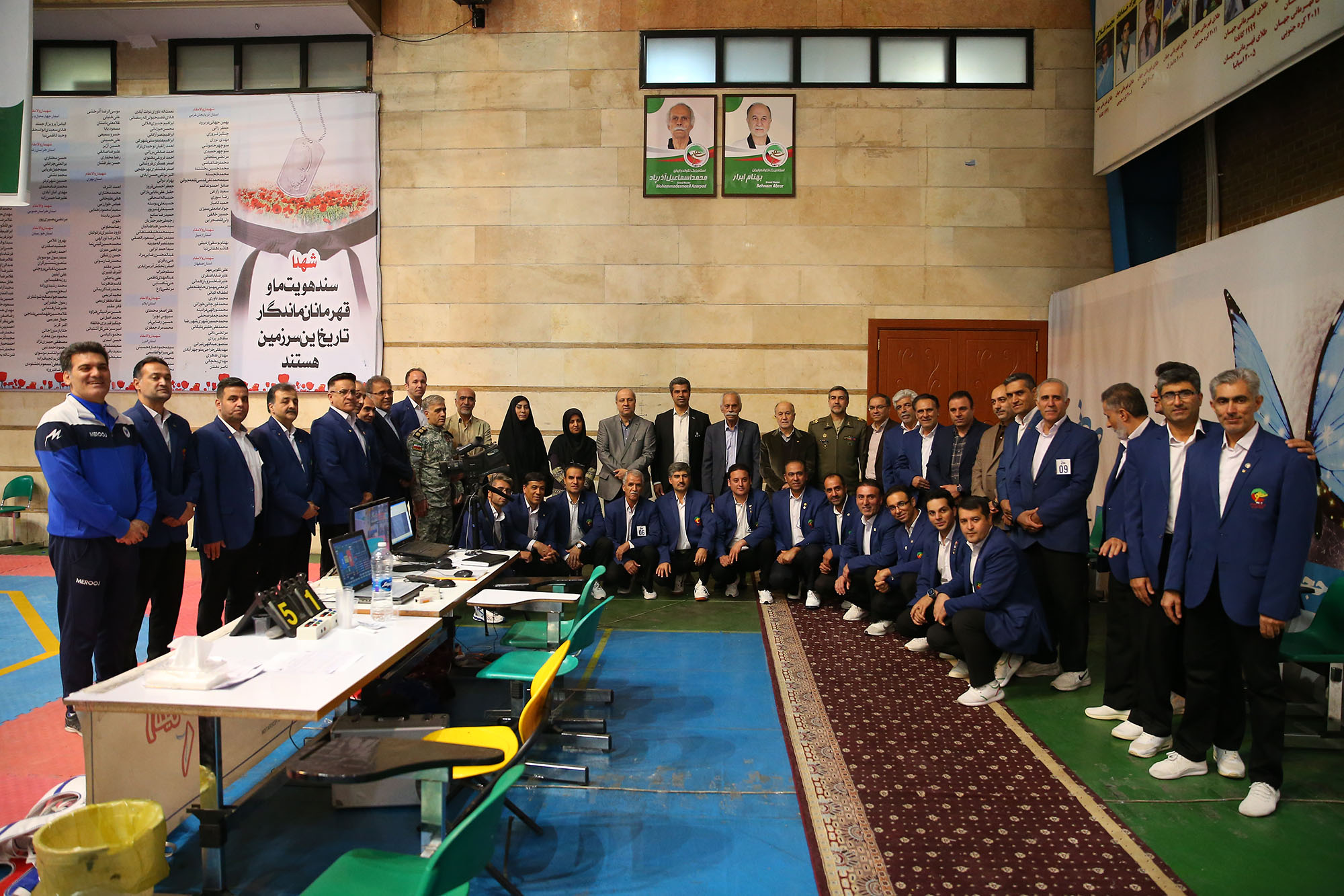 مراسم رونمایی از نشان شهدای مدافع حرم در فدراسیون تکواندو 7