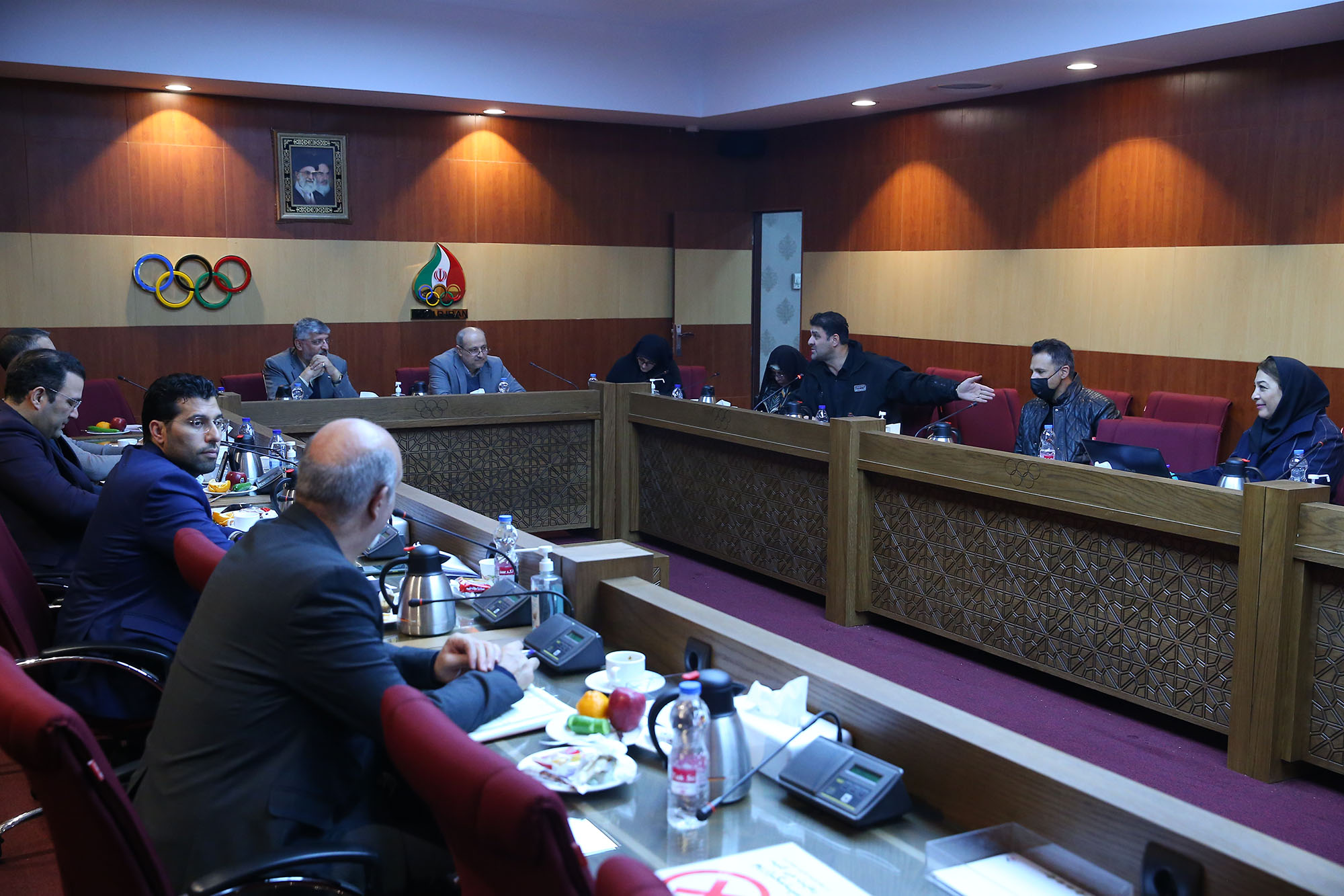 جلسات کادر سرپرستی بازی های آسیایی هانگژو با فدراسیون ها - آذر و دی ماه 42