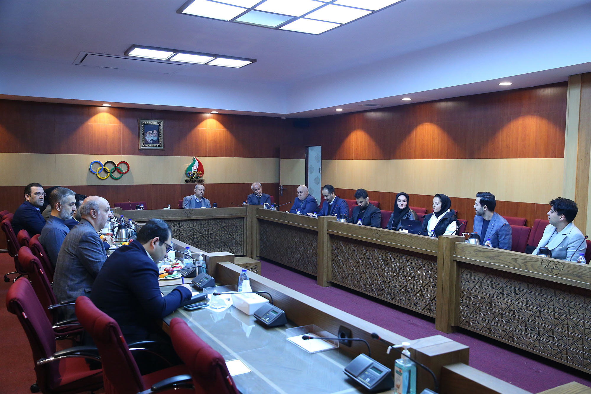 جلسات دی ماه 2