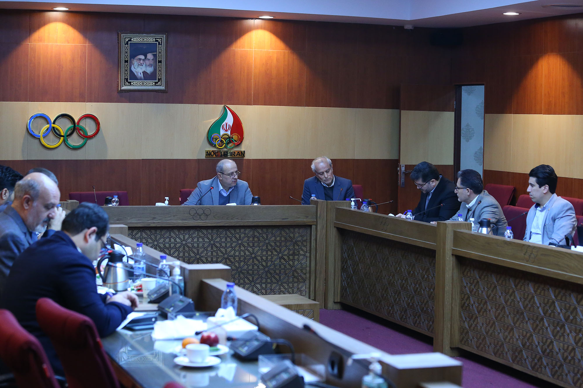 جلسات دی ماه 10