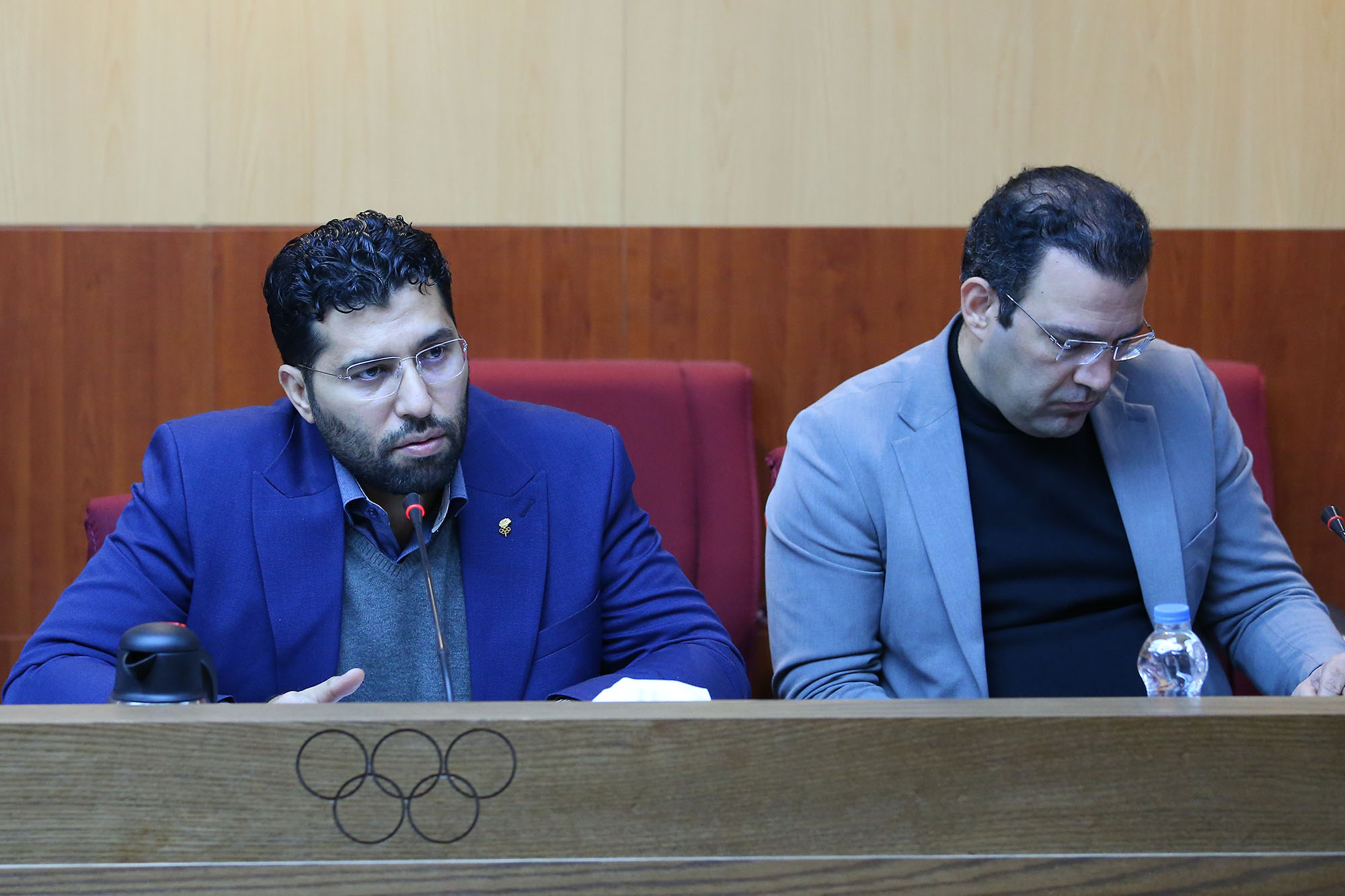 جلسات دی ماه 24