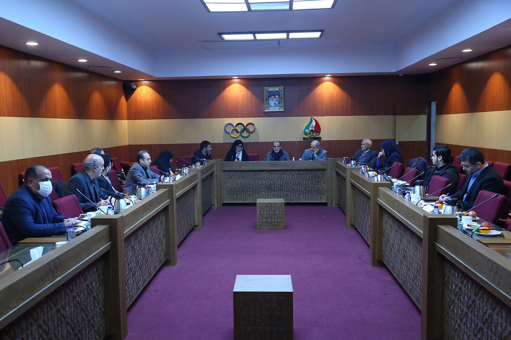 جلسات دی ماه 41