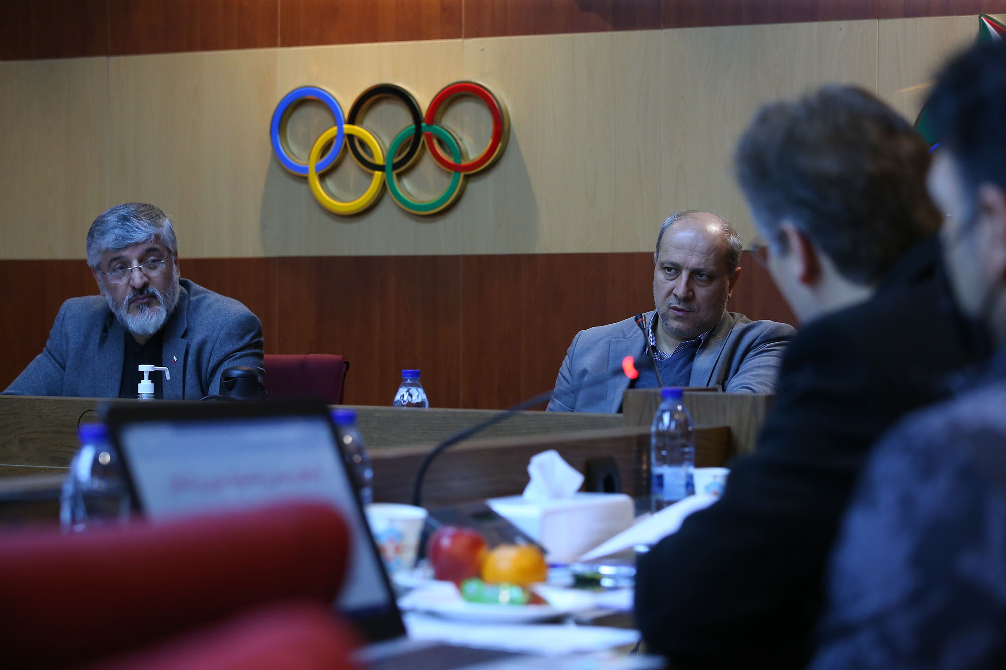 جلسات دی ماه 53