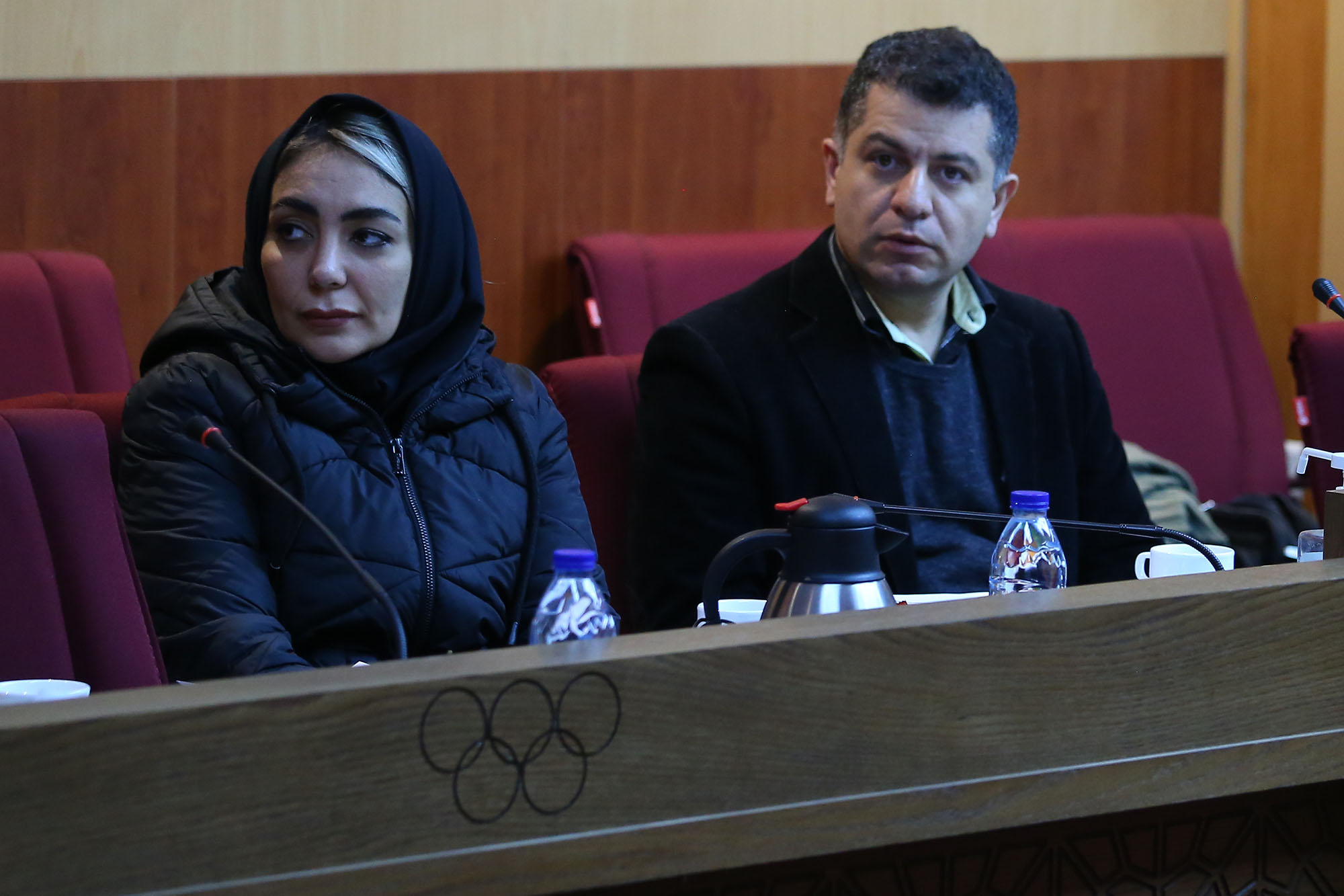 جلسات دی ماه 57