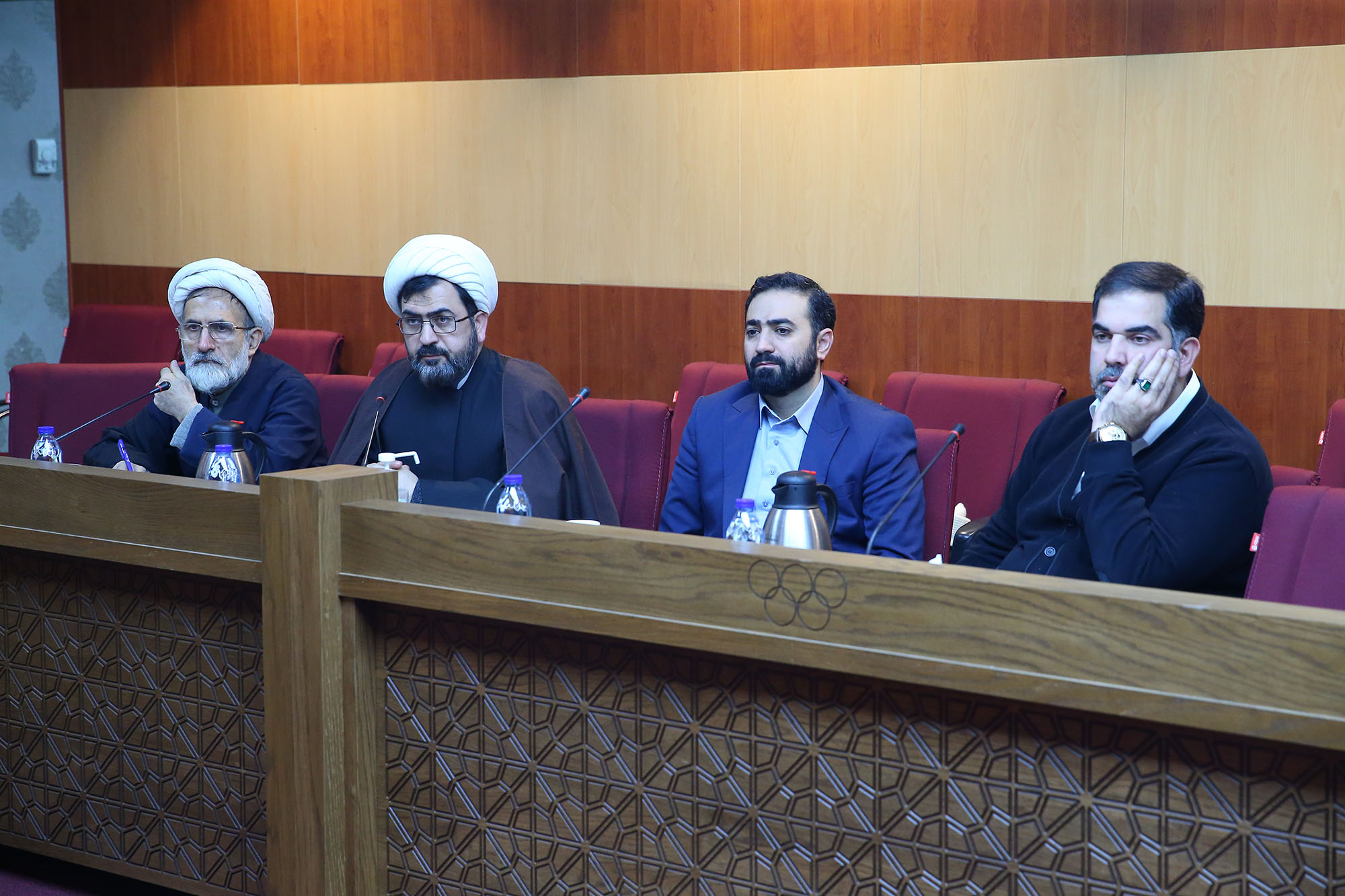 جلسه کمیسیون فرهنگی 3