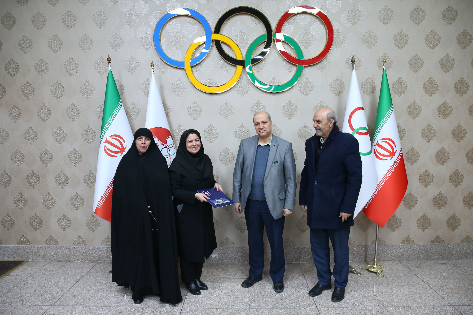 جلسه کمیسیون آموزش و مدیریت 10