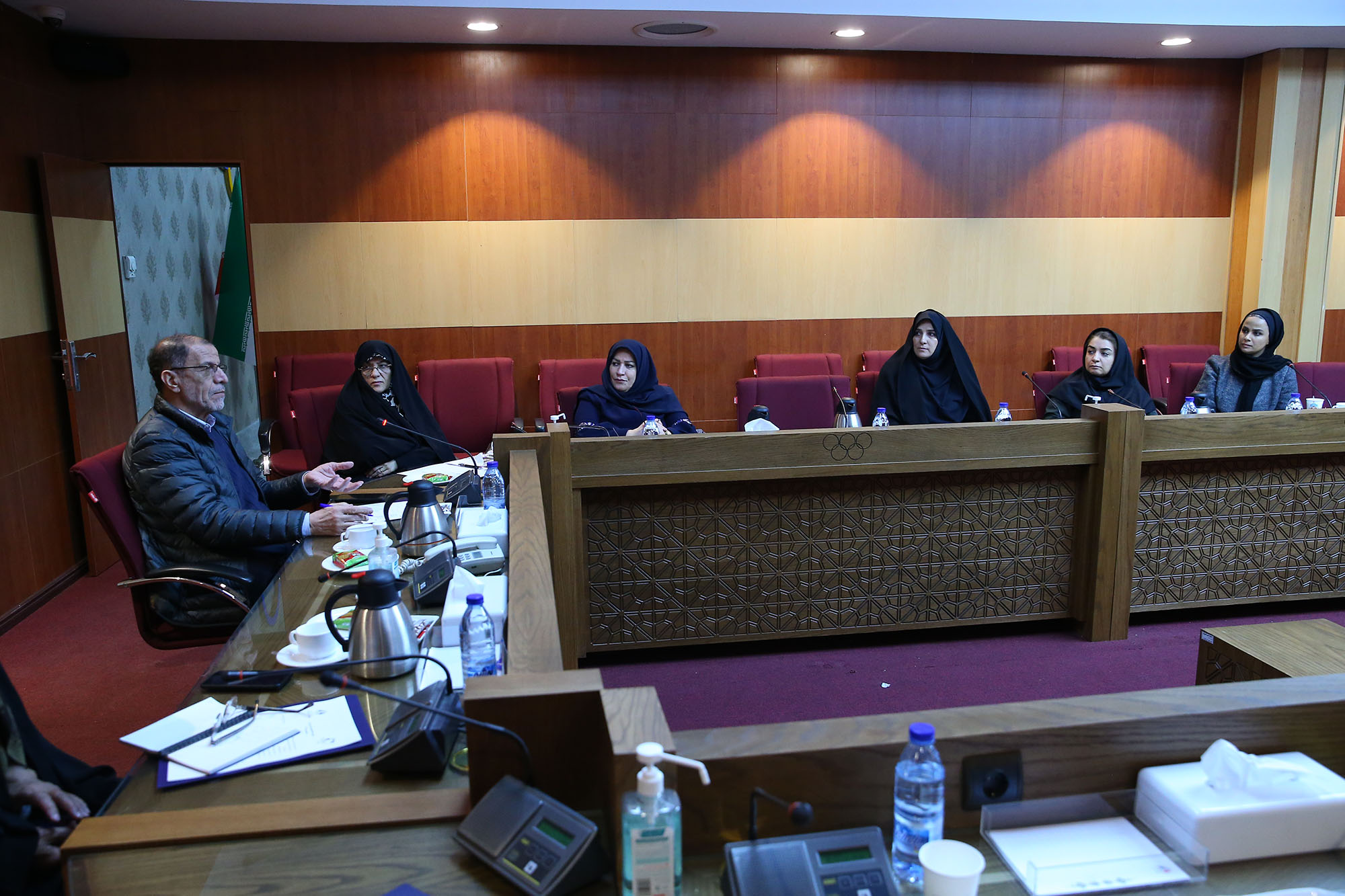 جلسه کمیسیون زنان 2