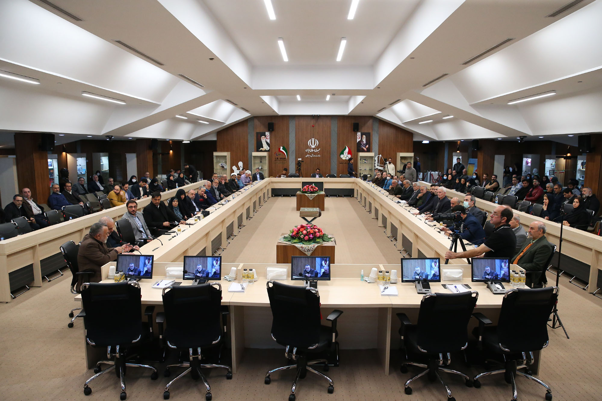 مراسم رونمایی از کتاب سلام پهلوان 1 - 20