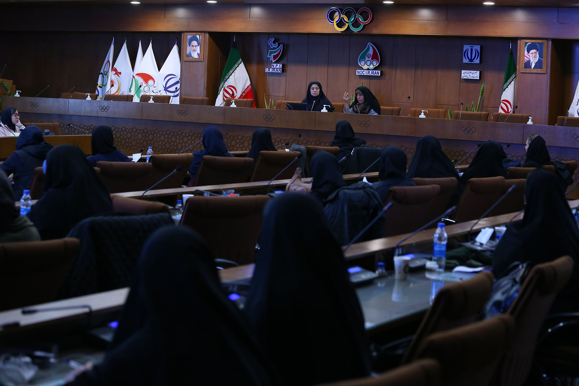 جلسه مدیریت رهبری زنان 7