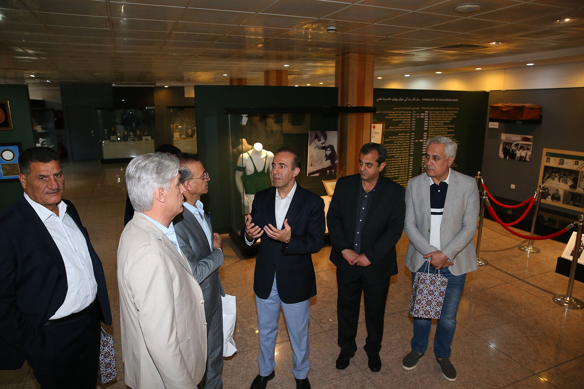 دیدار دبیرکل کمیته ملی المپیک با مسئولین کمیته ملی المپیک عراق 15