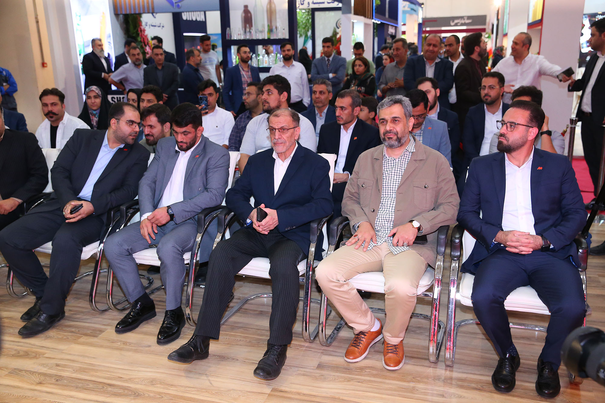 امضا تفاهم نامه کمیته ملی المپیک با شرکت زم زم 1