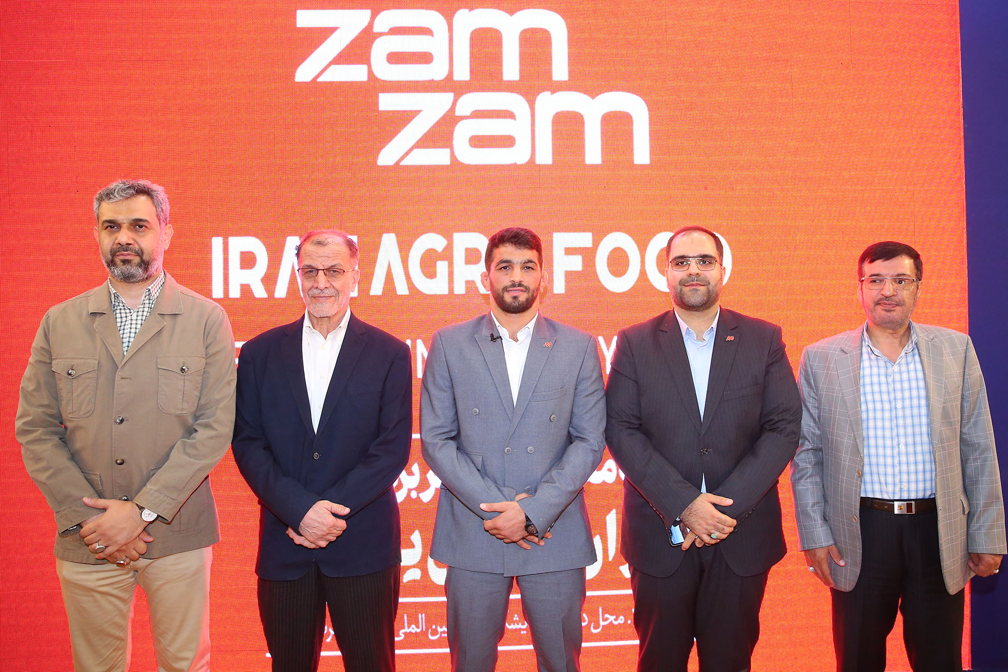 امضا تفاهم نامه کمیته ملی المپیک با شرکت زم زم 3