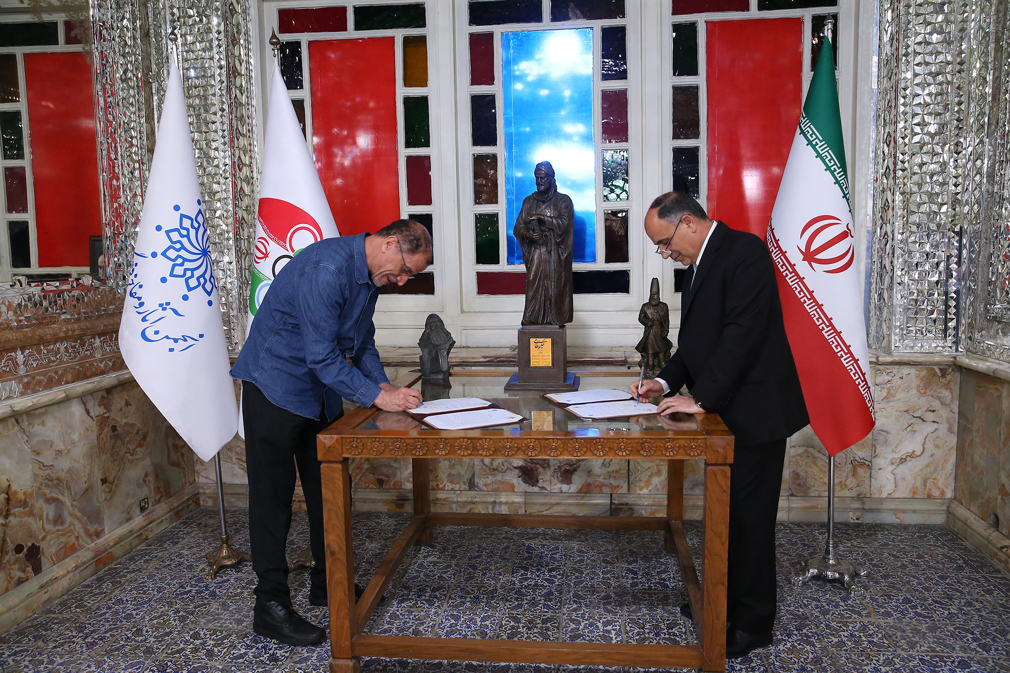 امضا تفاهم نامه کمیته ملی المپیک با انجمن آثار و مفاخر فرهنگی 4