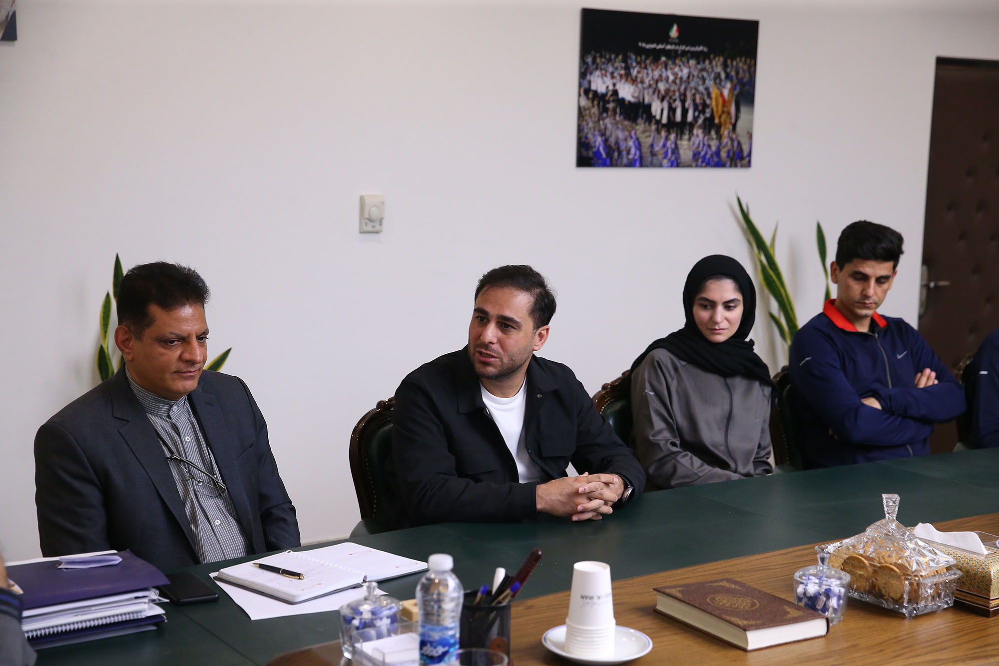 دیدار مسئولان فدراسیون اسکی و انجمن هاکی روی یخ با دبیر کل کمیته ملی المپیک 9