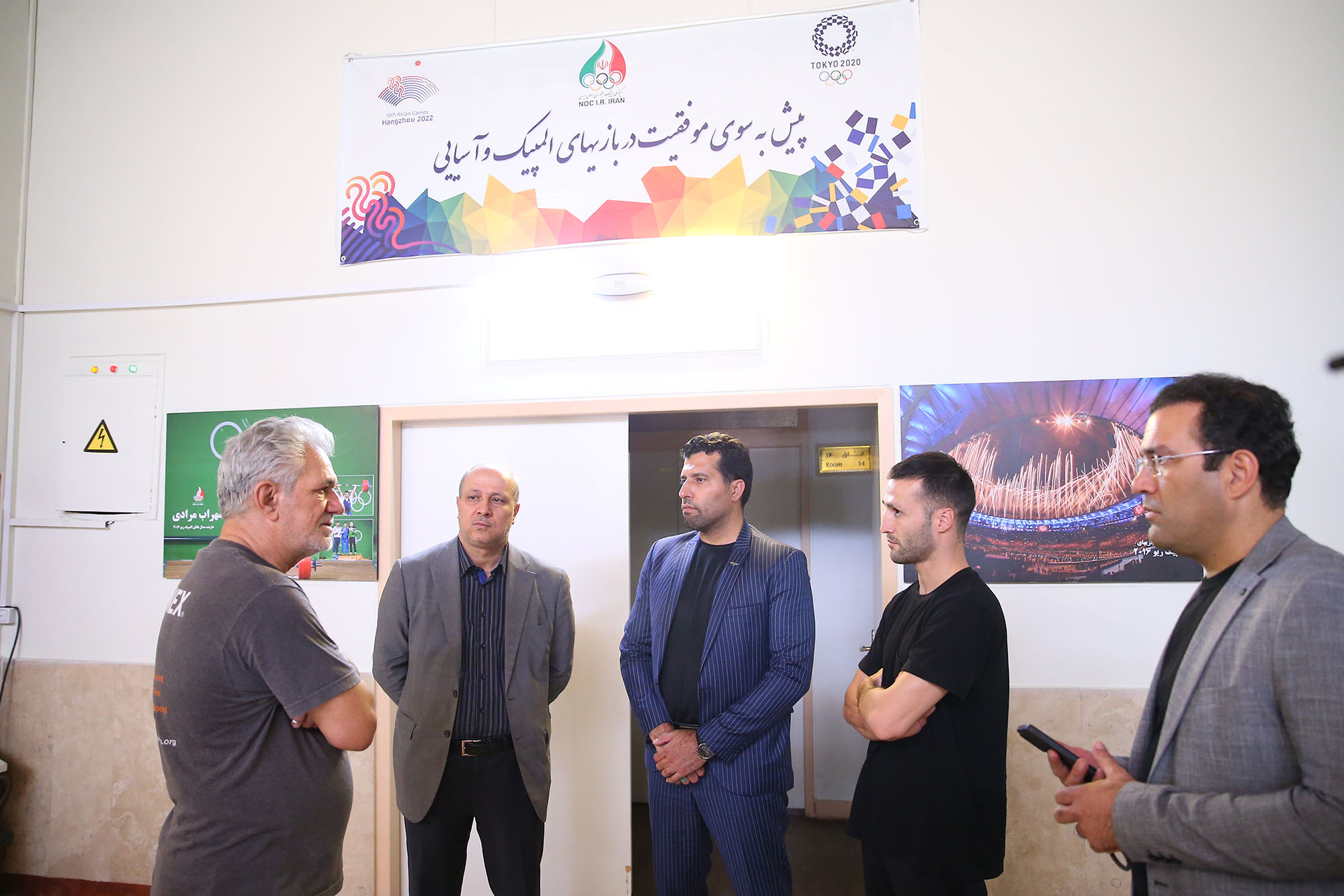 بازدید دبیرکل کمیته ملی المپیک از معاینات پزشکی کاروان اعزامی به بازی های آسیایی هانگژو 1