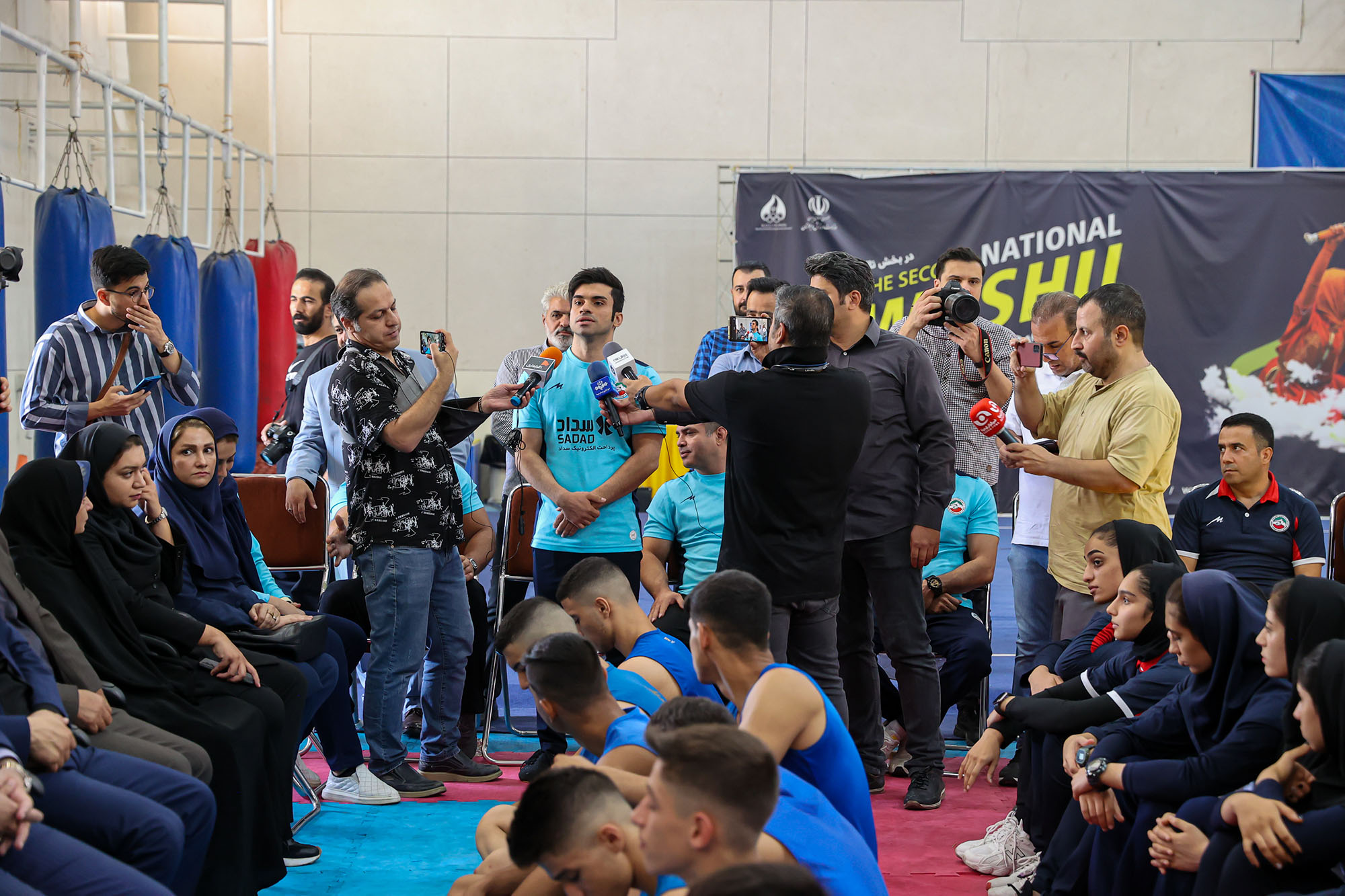 بازدید وزیر ورزش و جوانان و مسولان کمیته ملی المپیک  از اردو تیم ملی ووشو 20