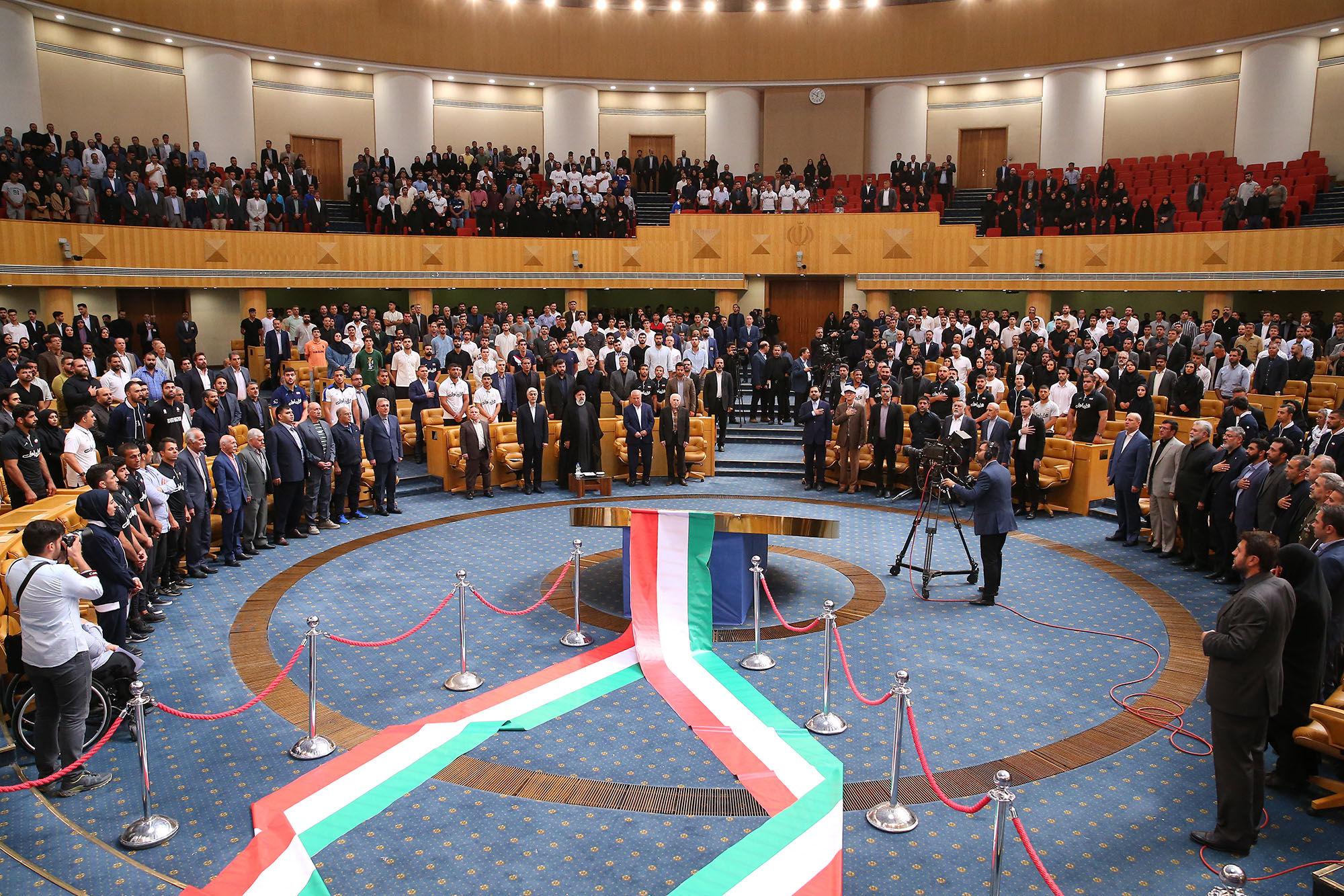 مراسم بدرقه کاروان ورزشی اعزامی به بازی های آسیایی و تقدیر از قهرمانان کشور 29