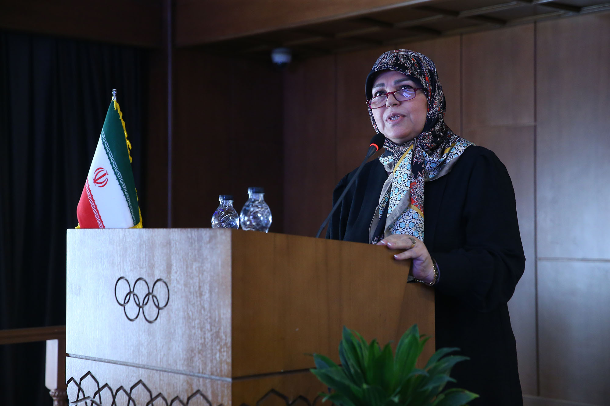 آیین تقدیر از قهرمانان و فعالان عرصه ورزش و محیط زیست 27