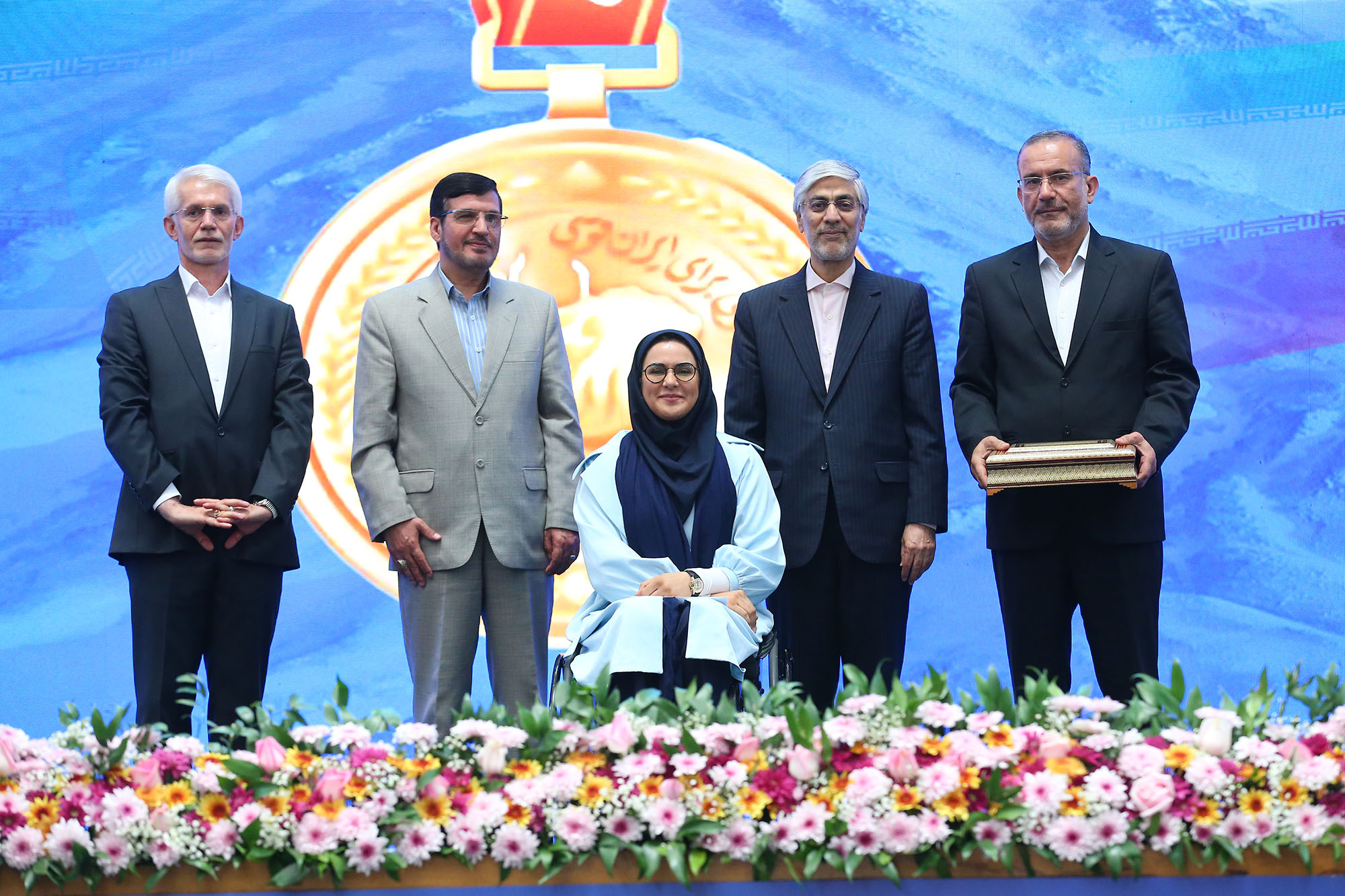 مراسم تجلیل از قهرمانان و مدال آوران سال 1403 4