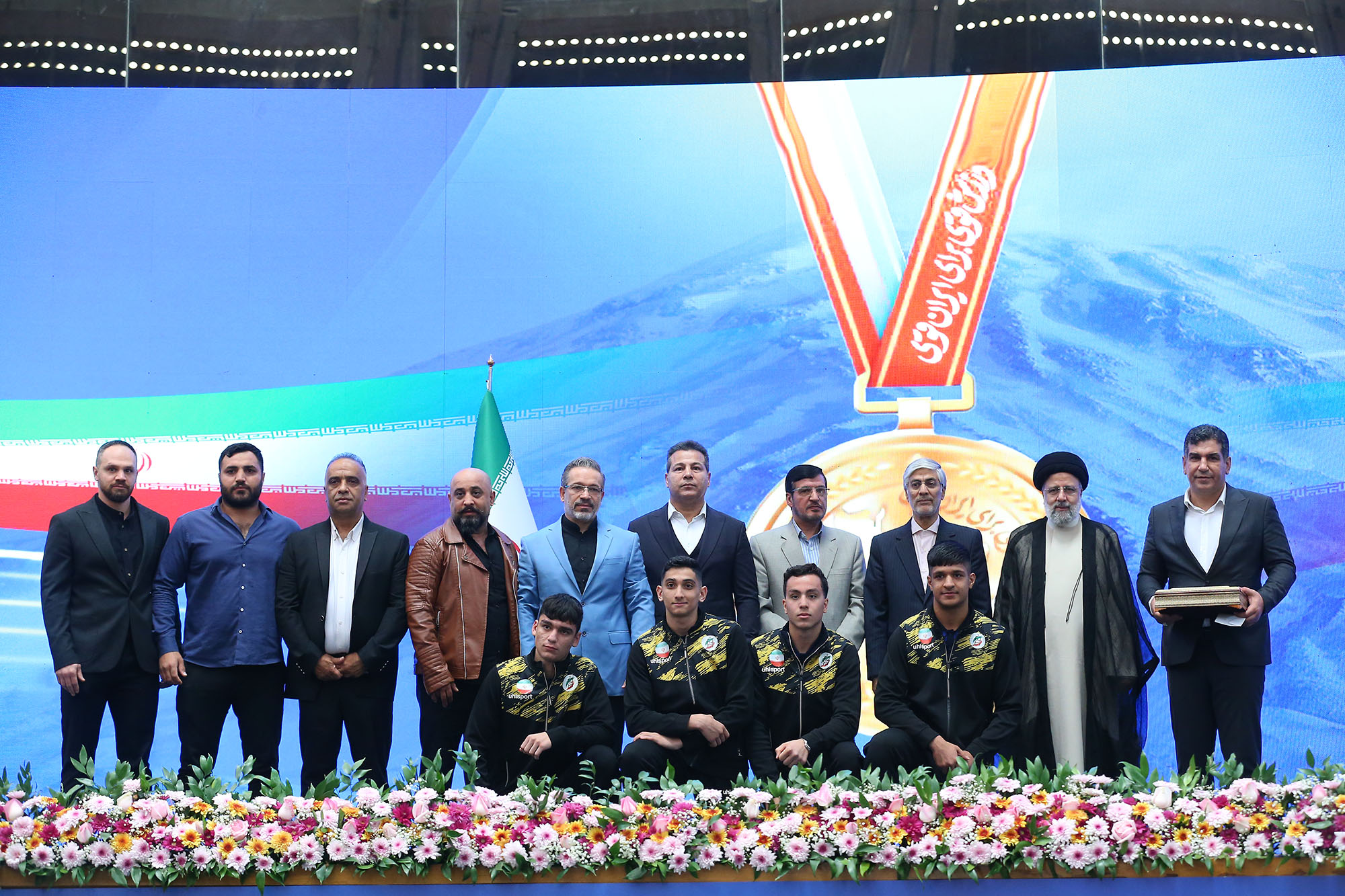 مراسم تجلیل از قهرمانان و مدال آوران سال 1403 12