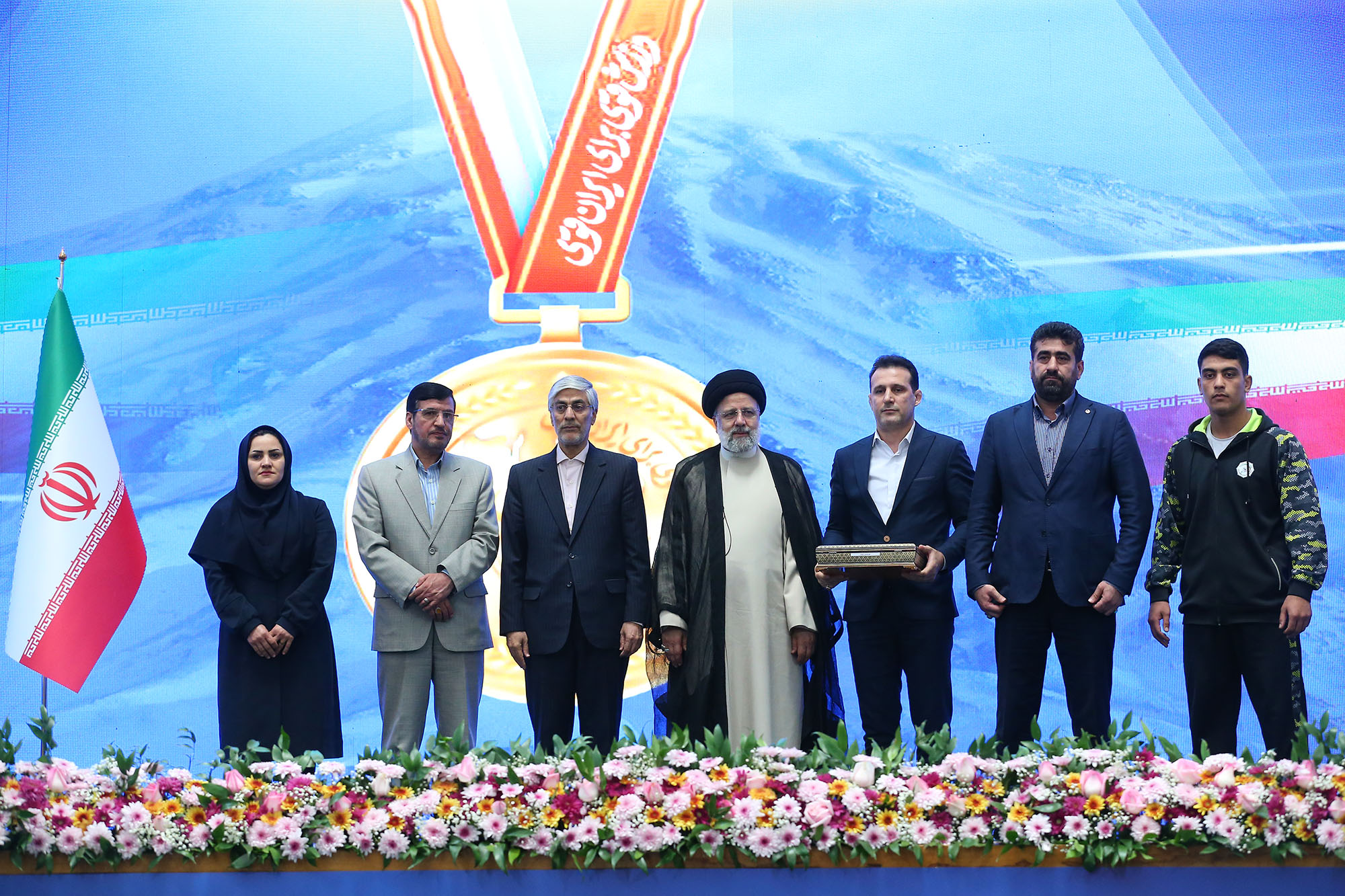 مراسم تجلیل از قهرمانان و مدال آوران سال 1403 18