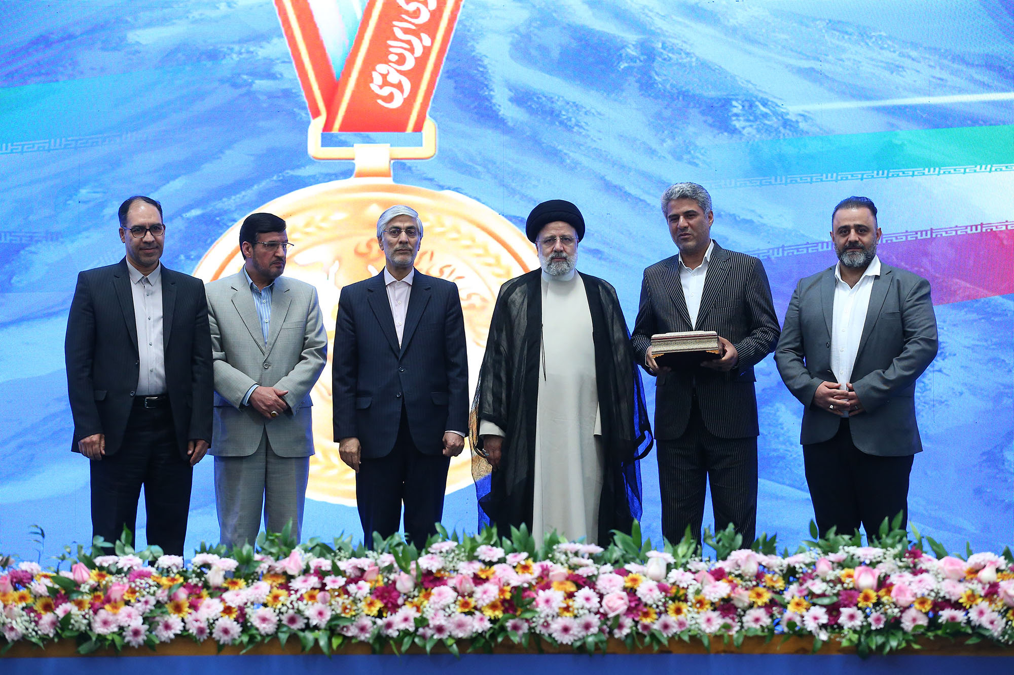 مراسم تجلیل از قهرمانان و مدال آوران سال 1403 20