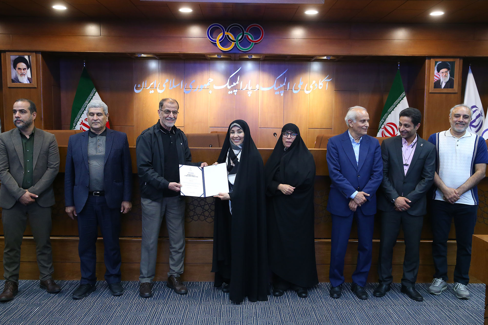 مراسم اختتامیه نهمین دوره و افتتاحیه دهمین دوره سولیداریتی مدیریت ورزشی 12